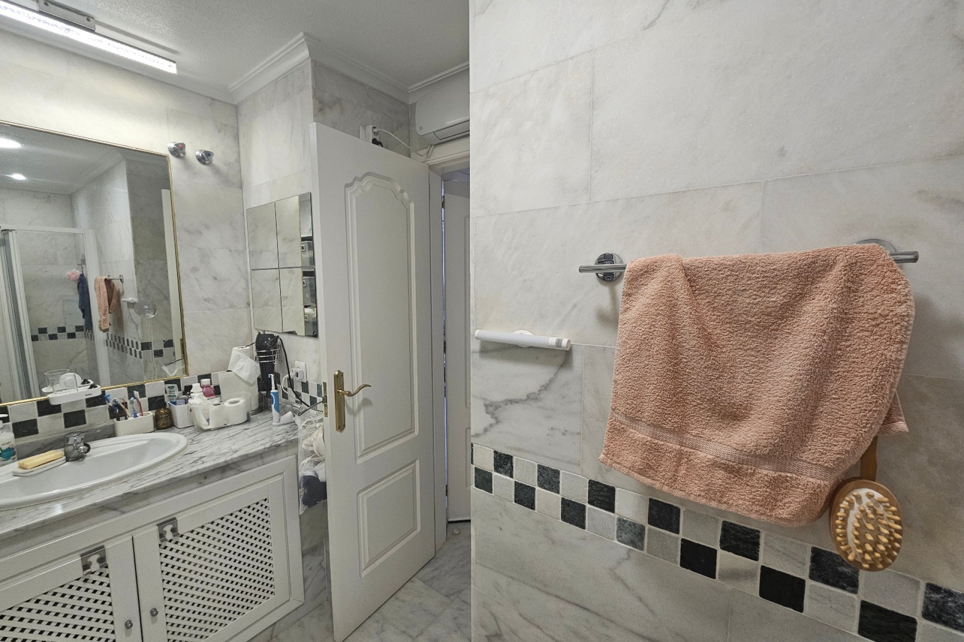 Resale - Apartment -
Villamartín - Pau 8