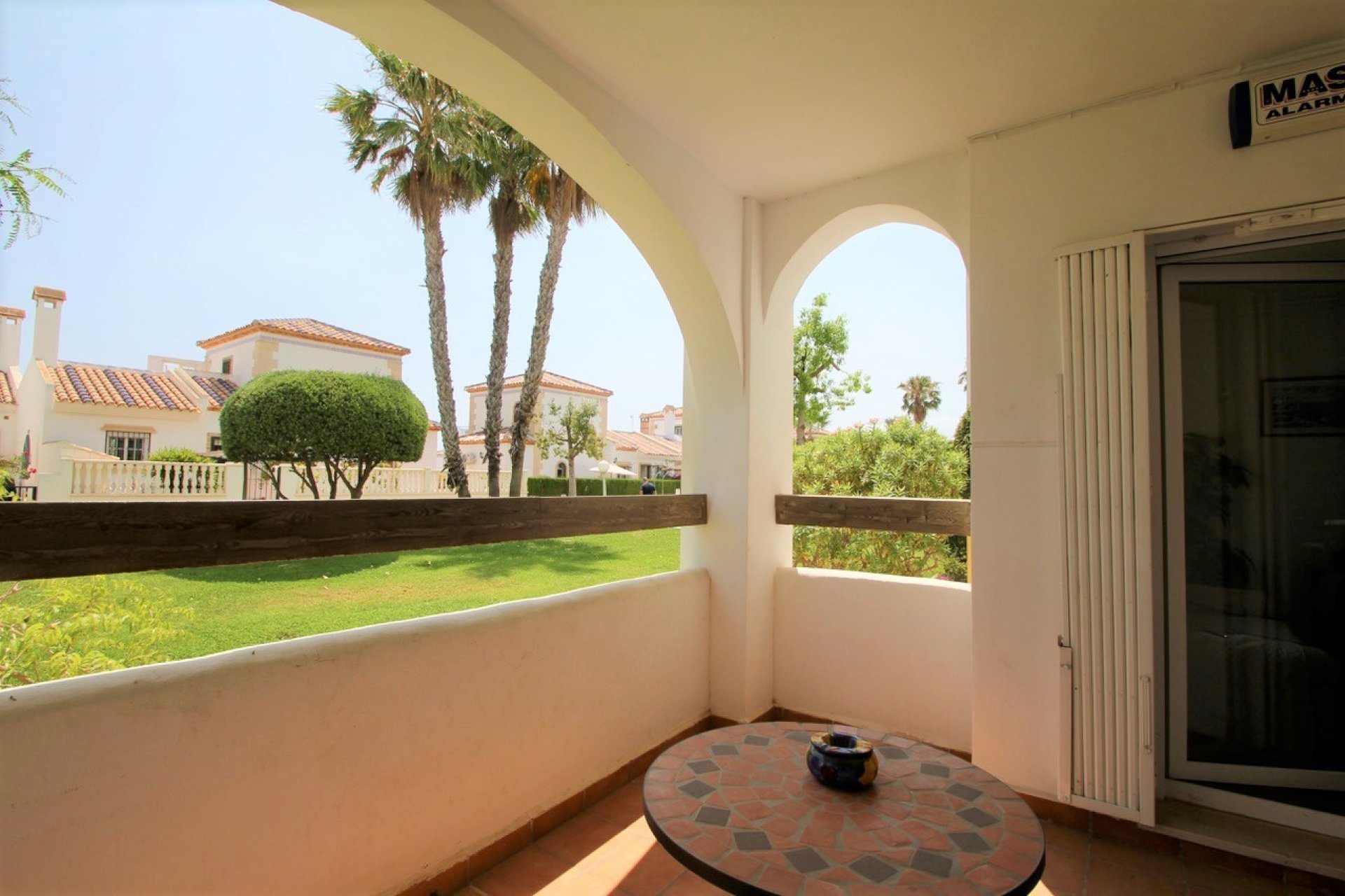 Resale - Apartment -
Villamartín - Villamartin