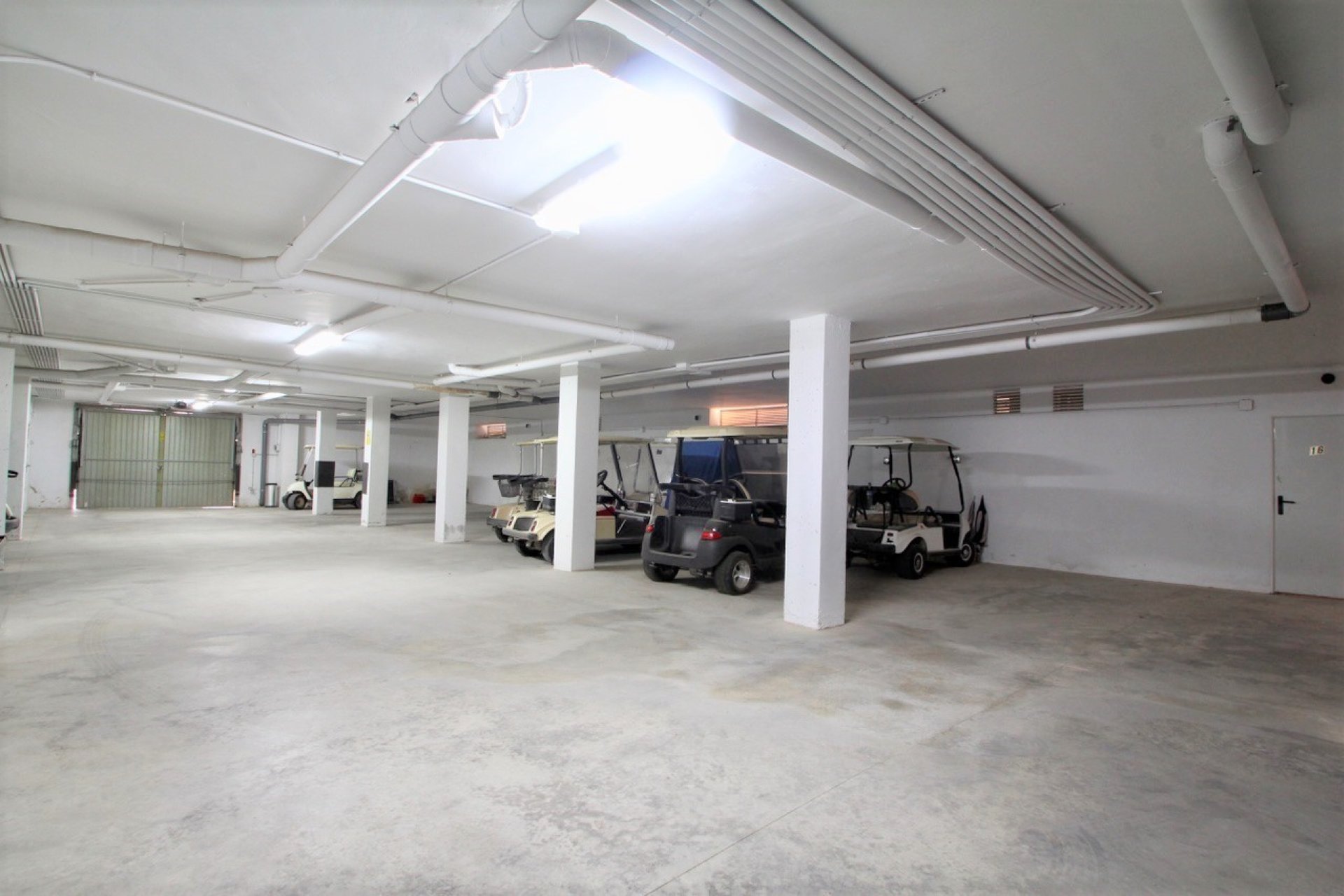 Resale - Apartment -
Villamartín - Villamartin