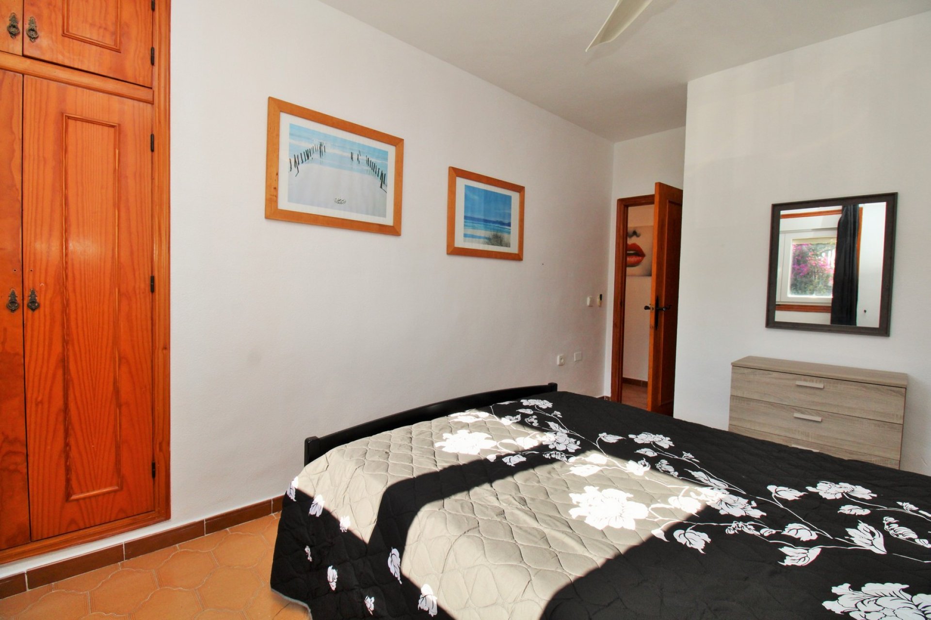 Resale - Apartment -
Villamartín - Villamartin