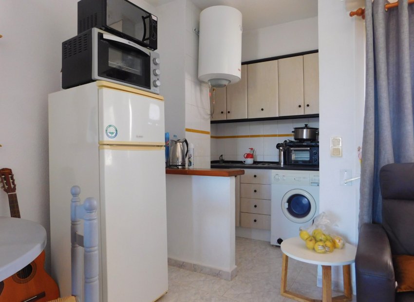 Resale - Apartment -
Villamartín - Villamartin