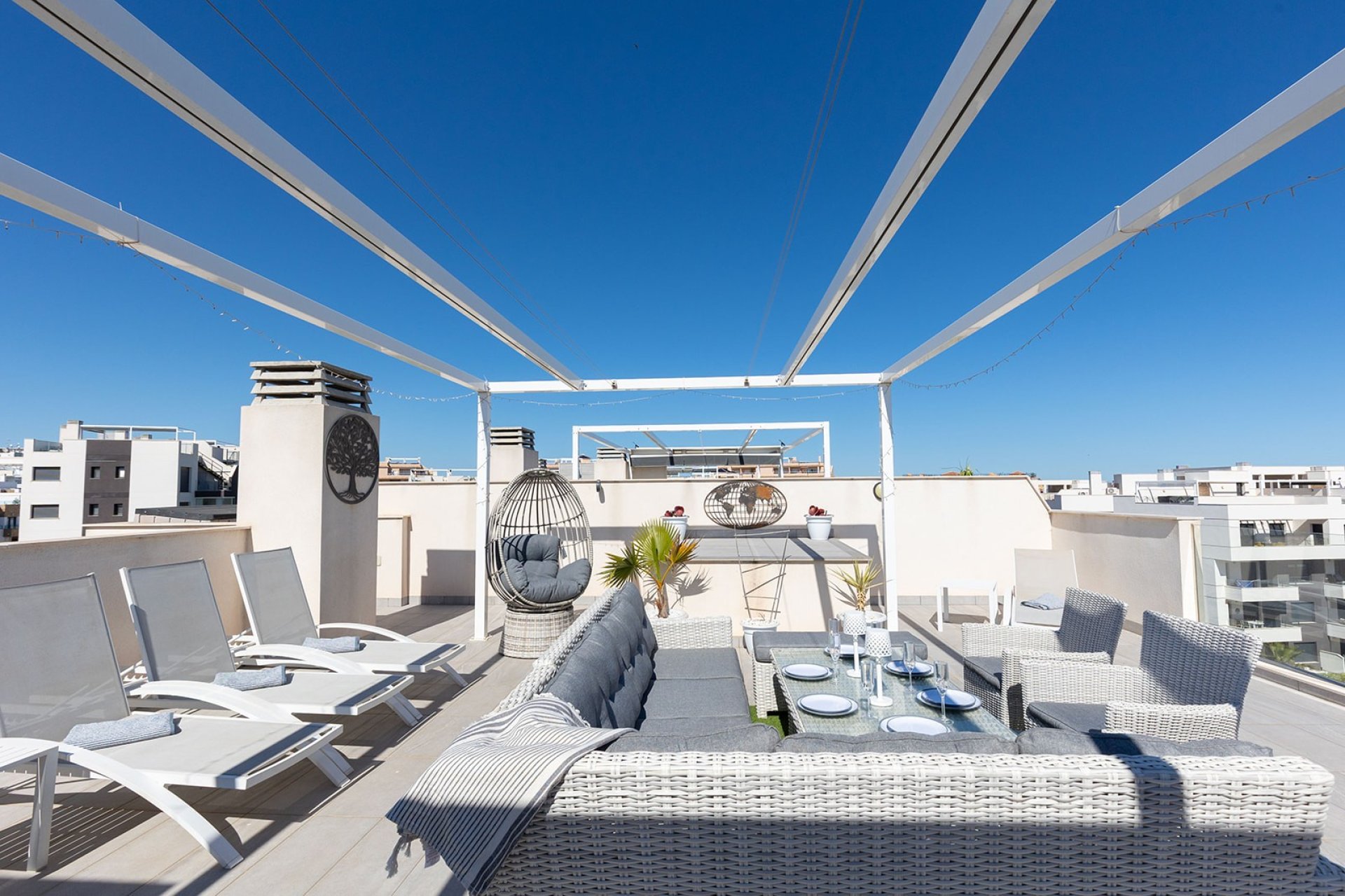 Resale - Apartment -
Villamartín - Villamartin