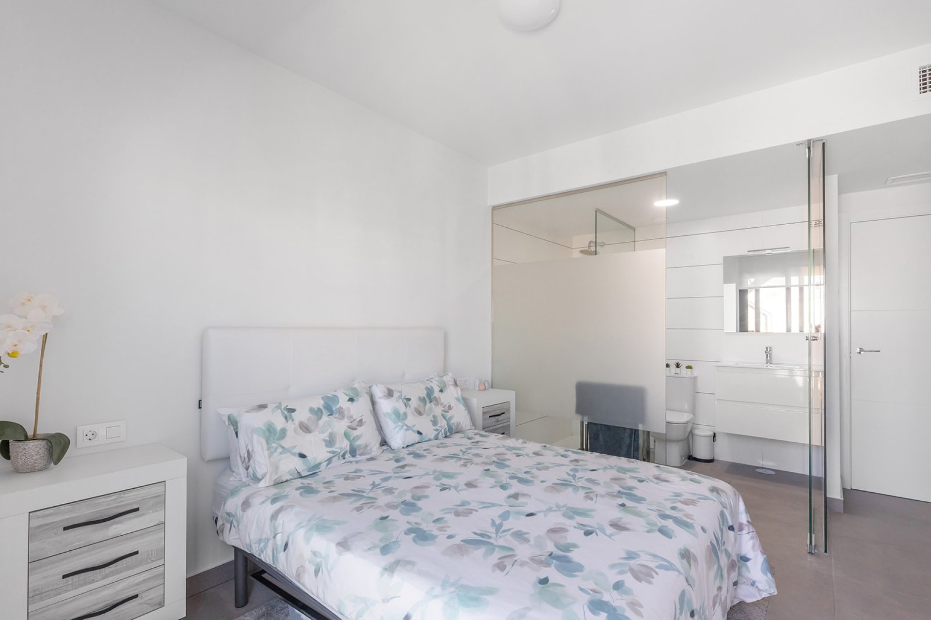 Resale - Apartment -
Villamartín - Villamartin