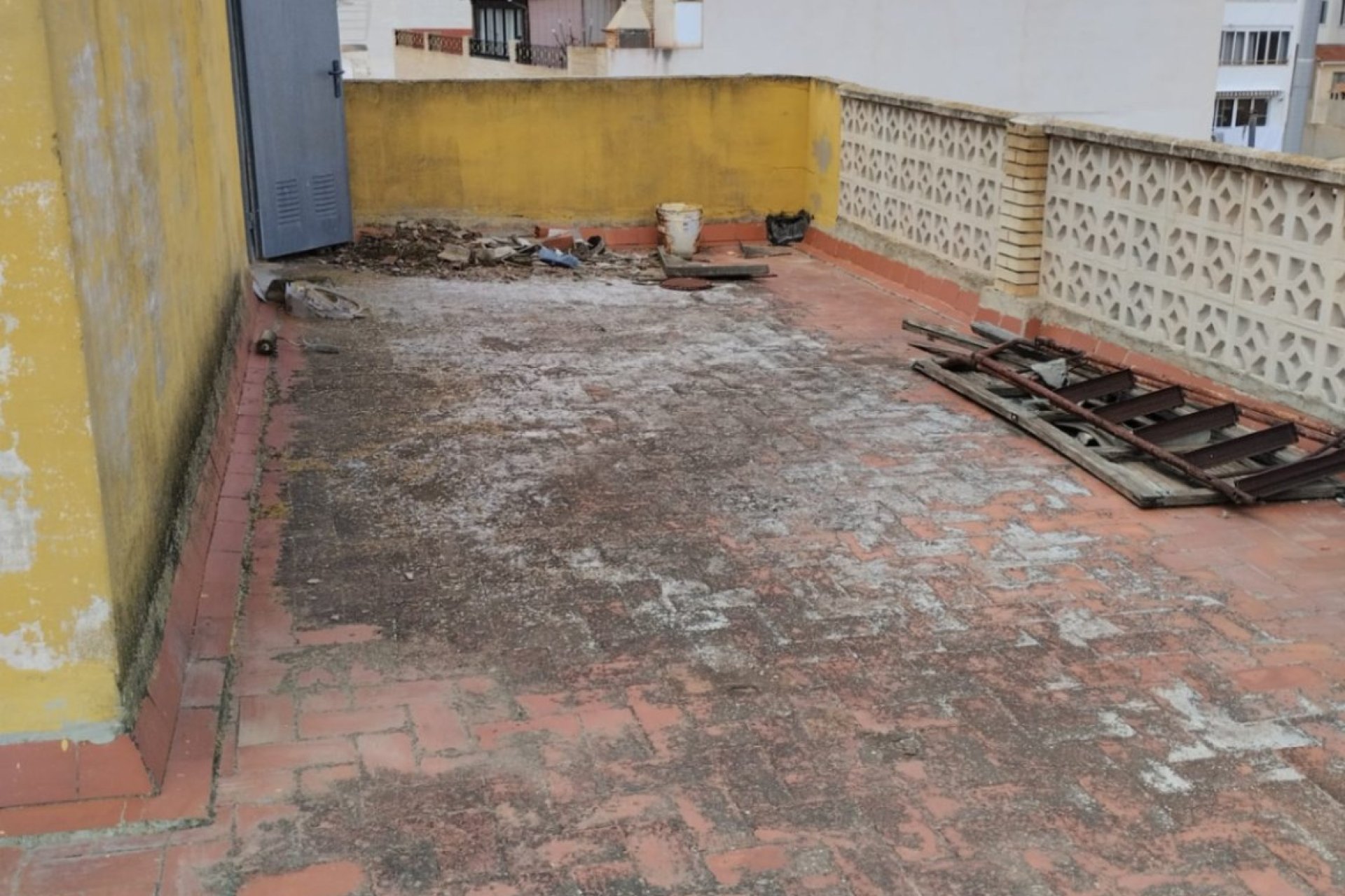 Resale - Building -
Torrevieja - Costa Blanca Sur