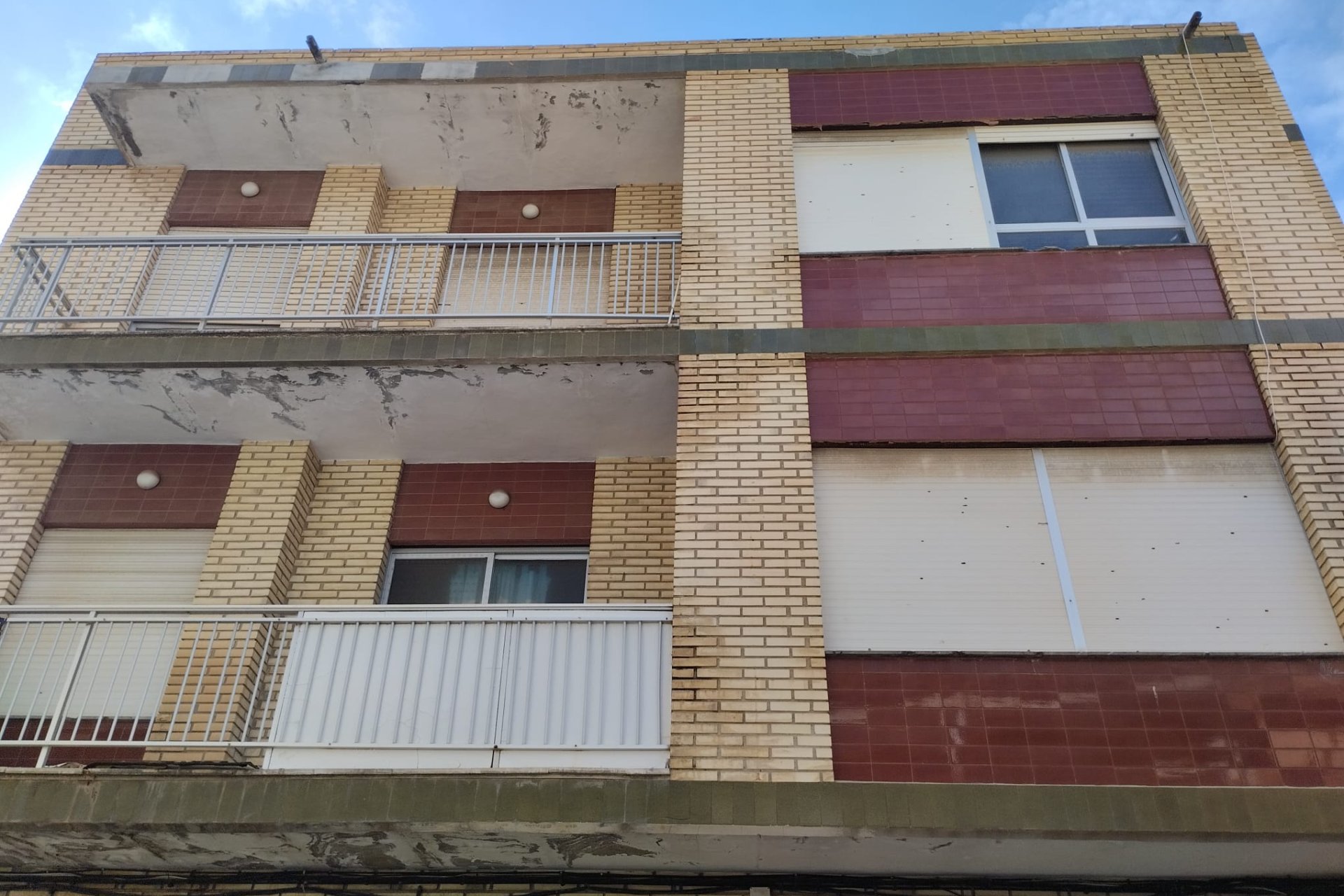 Resale - Building -
Torrevieja - Costa Blanca Sur