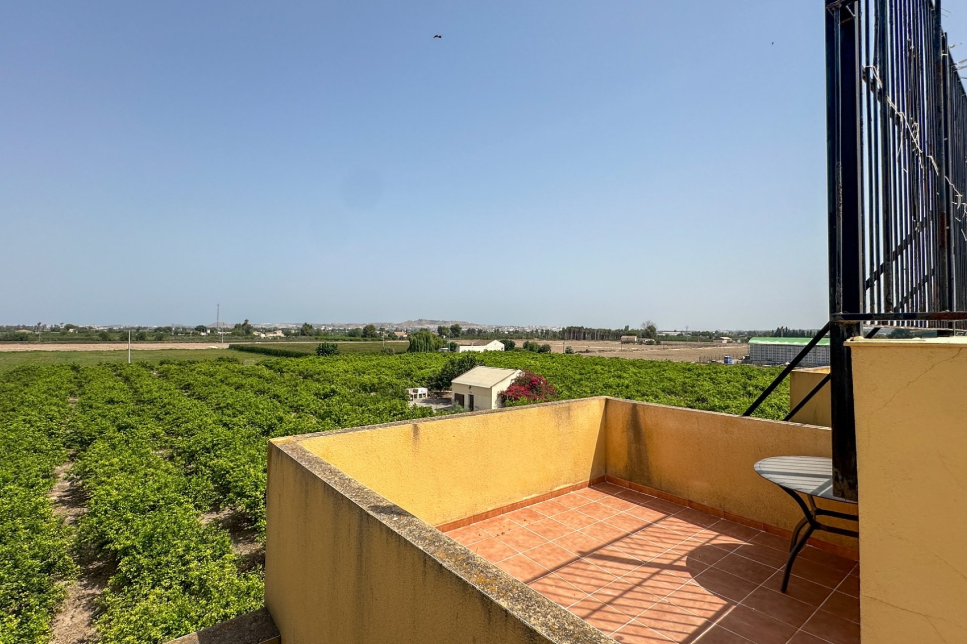 Resale - Bungalow -
Daya Nueva - Costa Blanca Sur
