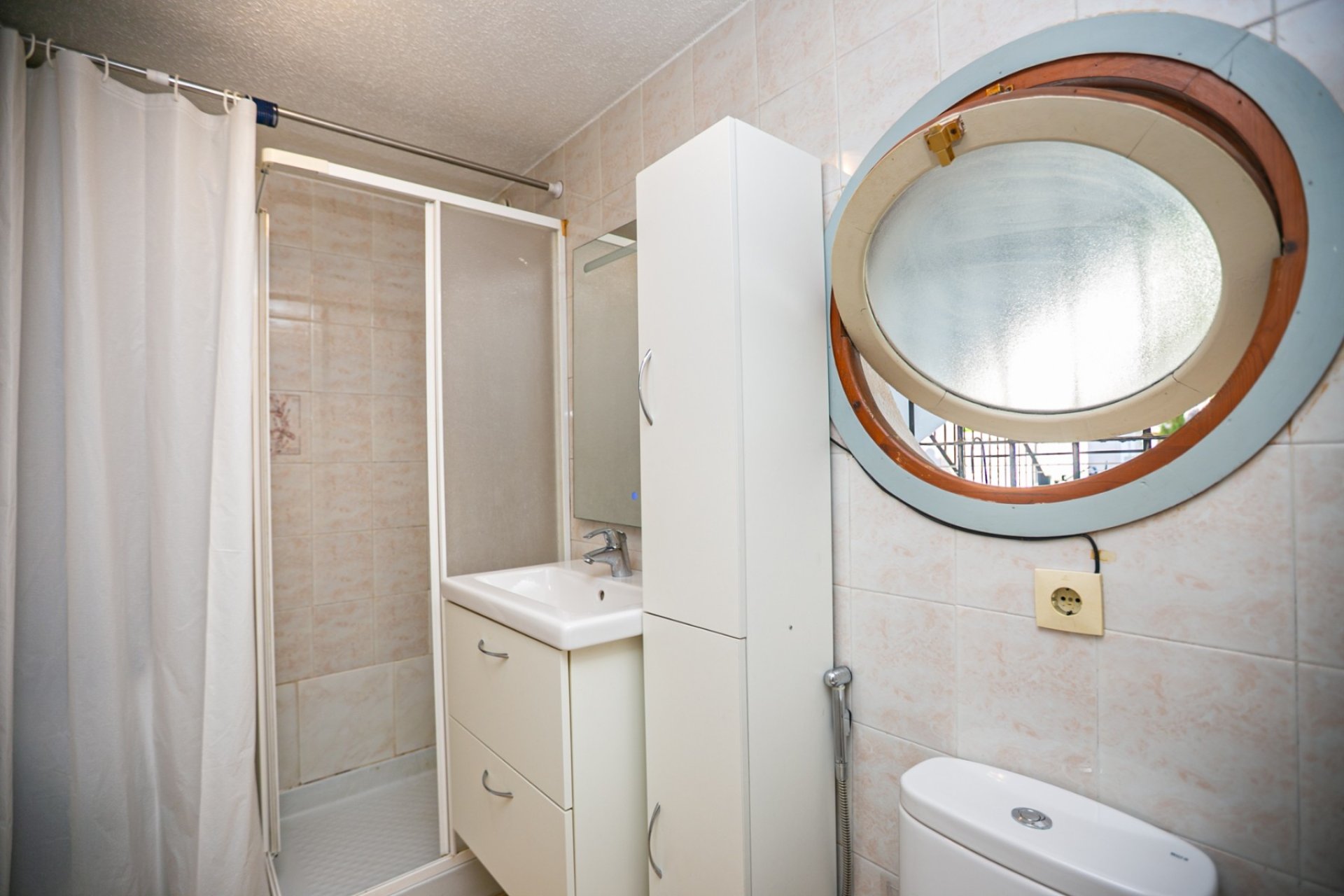 Resale - Bungalow -
Los Balcones - Los Balcones - Los Altos del Edén