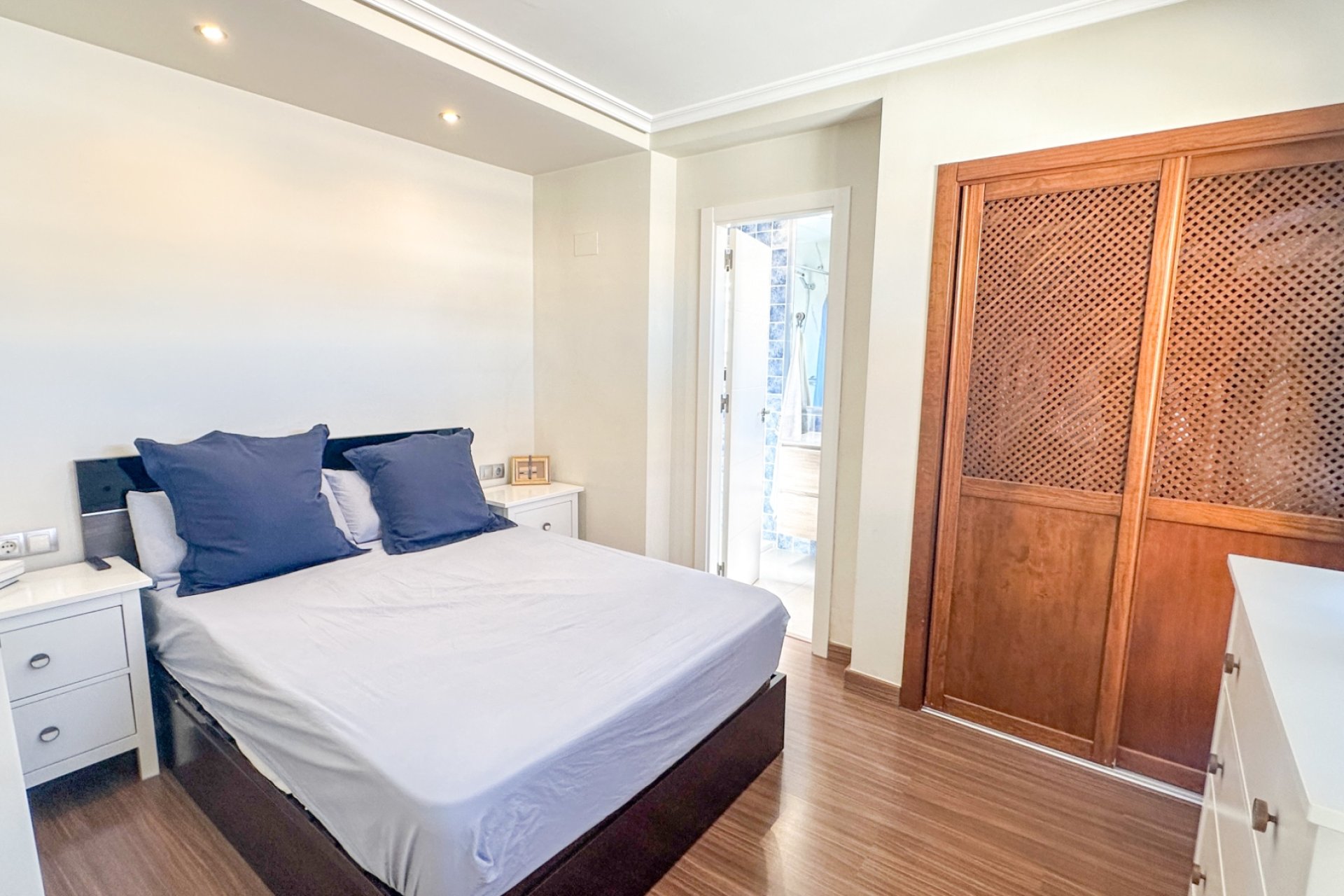 Resale - Bungalow -
Orihuela Costa - Los Altos