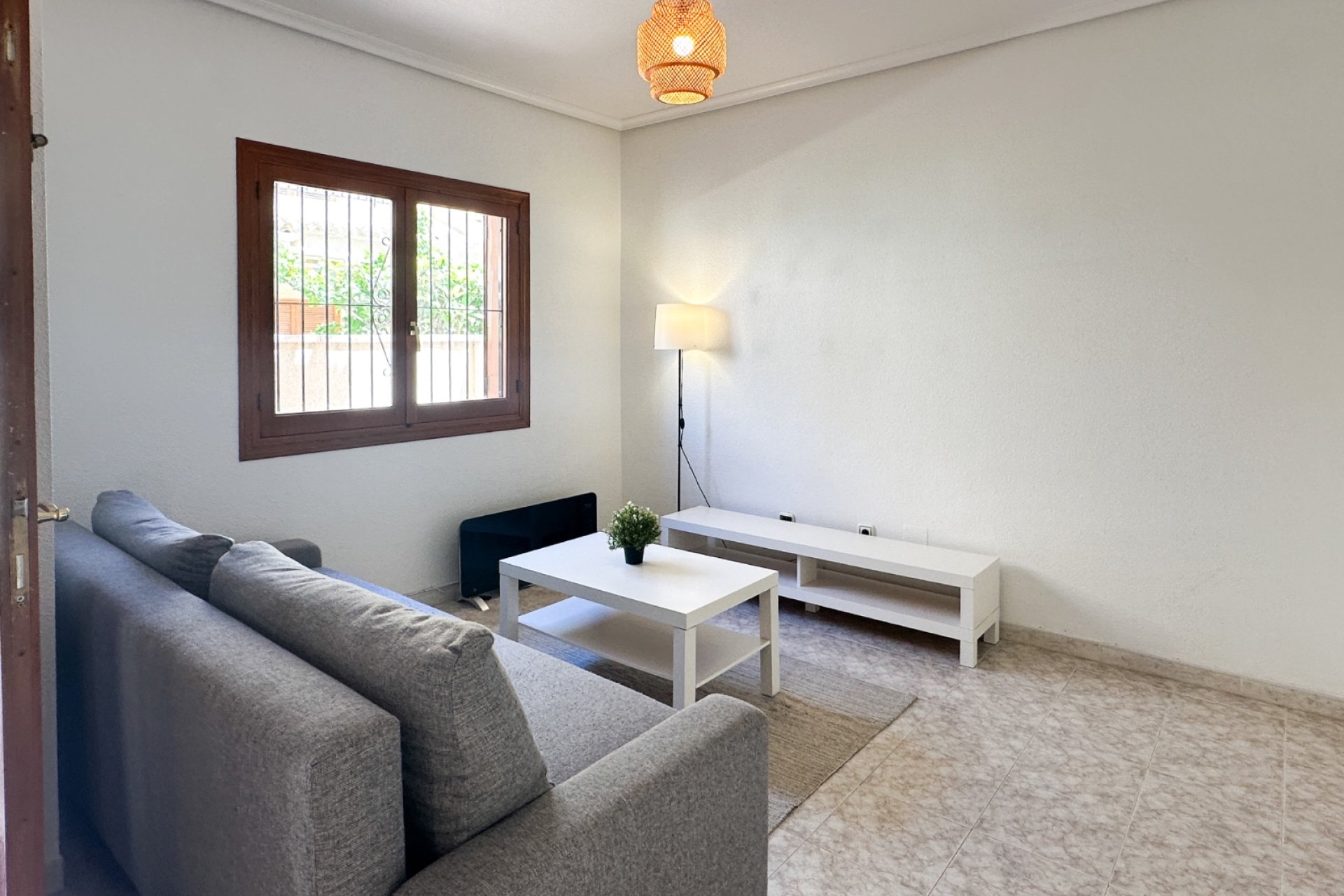 Resale - Bungalow -
Orihuela Costa - Playa Flamenca