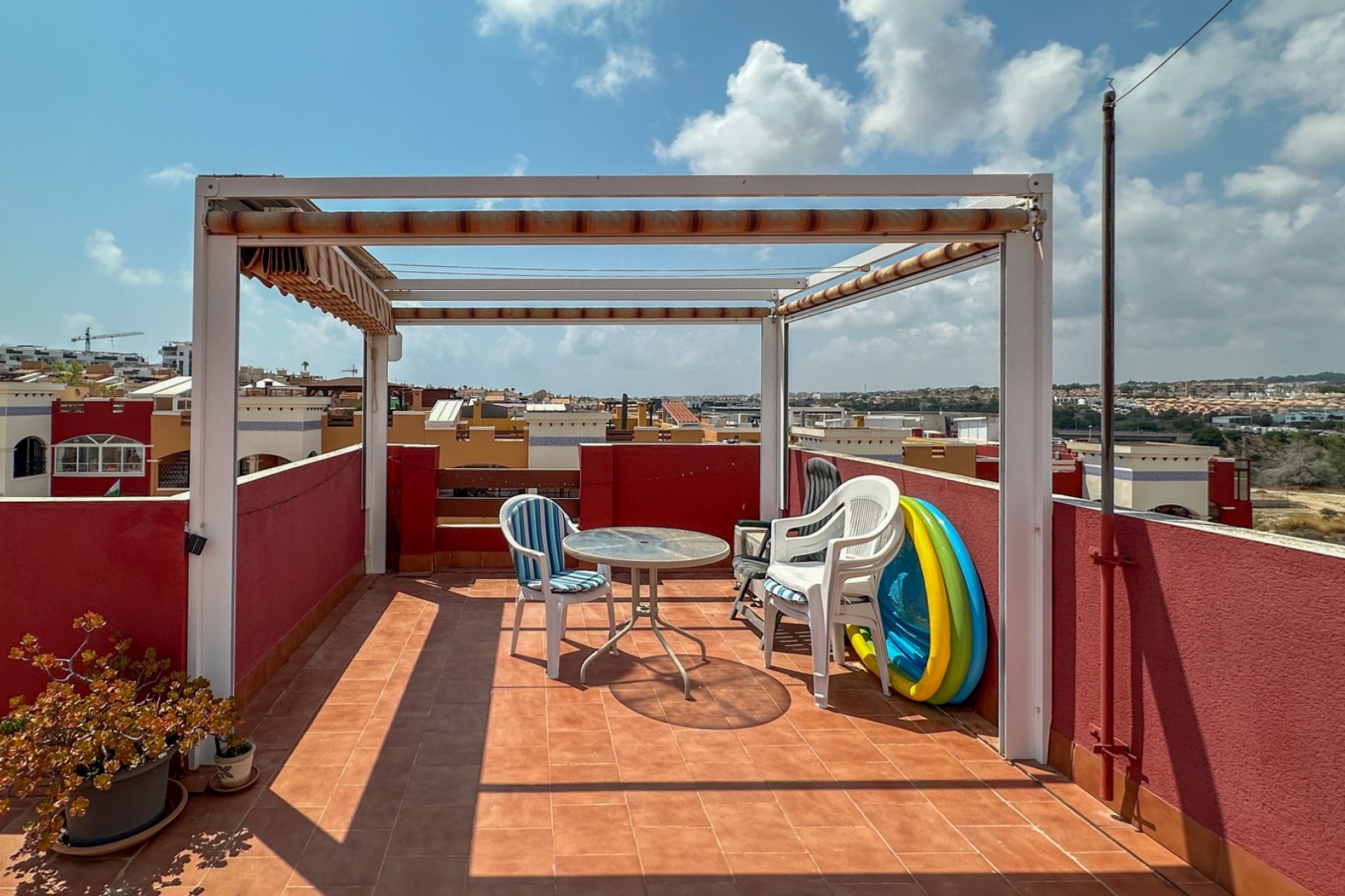 Resale - Bungalow -
Orihuela Costa - Punta Prima