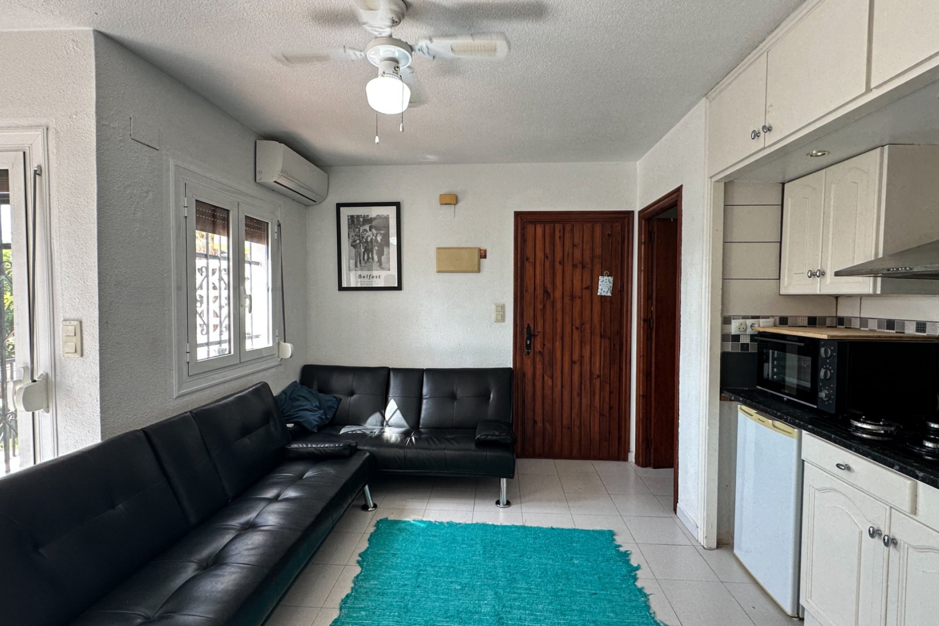 Resale - Bungalow -
San Miguel de Salinas - Bellavista