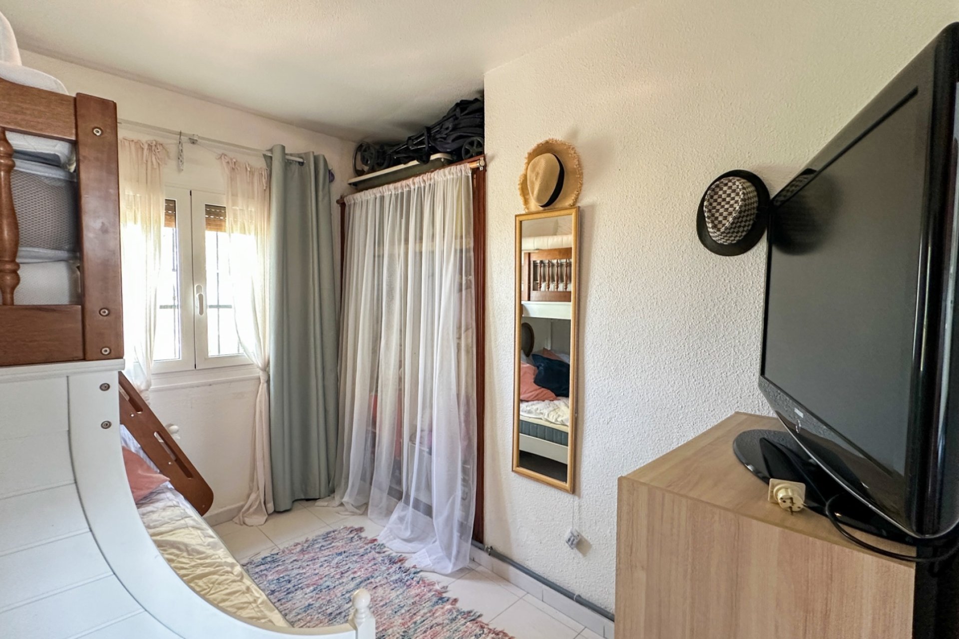 Resale - Bungalow -
San Miguel de Salinas - Bellavista