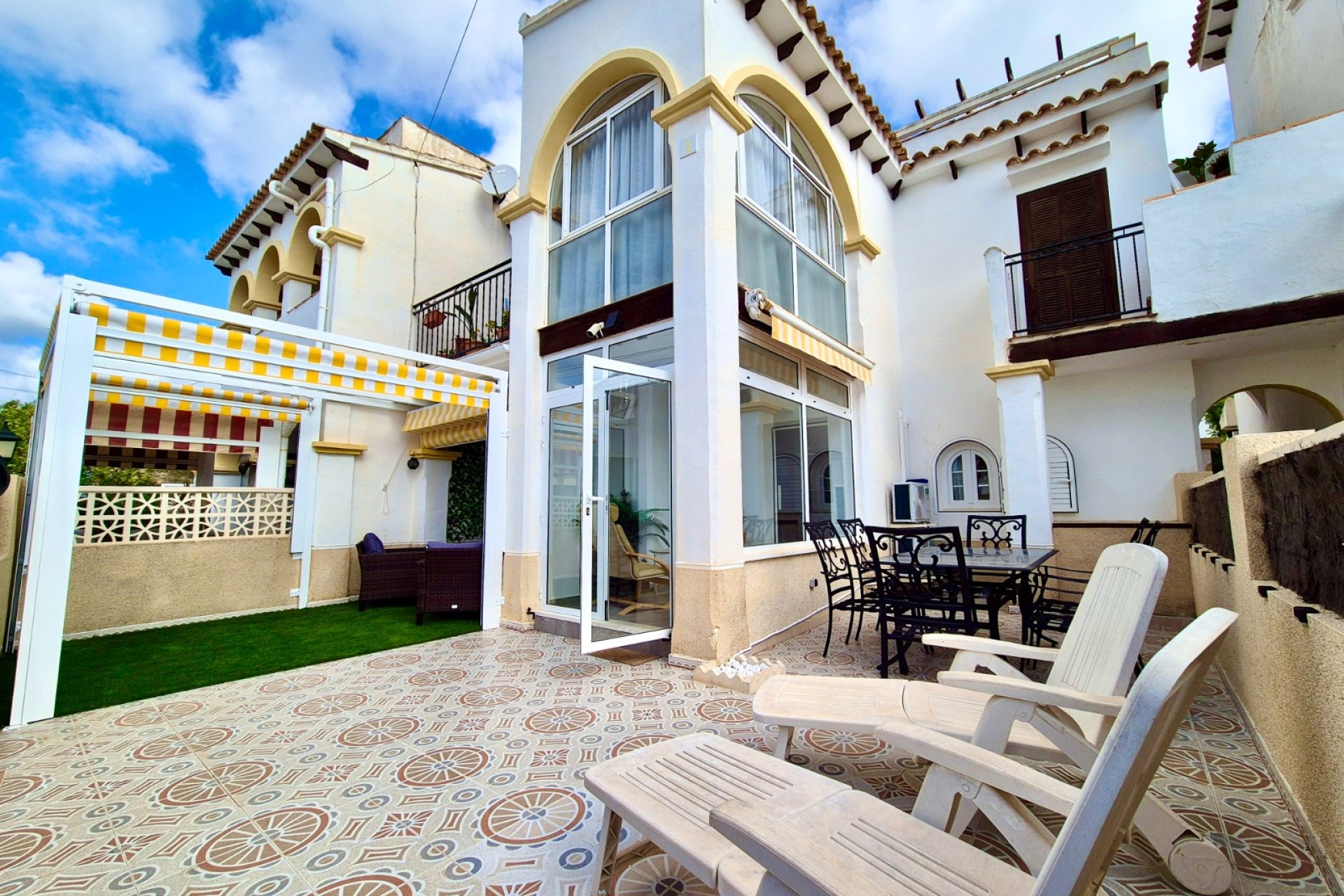 Resale - Bungalow -
San Miguel de Salinas - Costa Blanca Sur