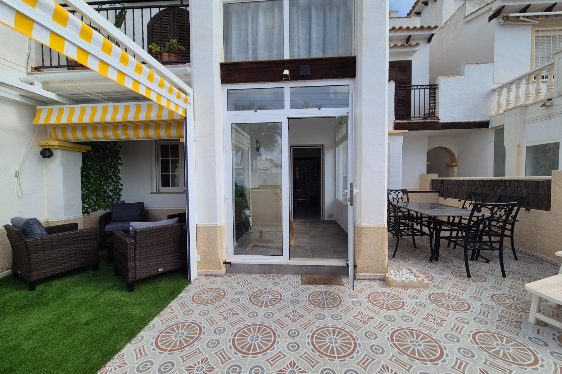 Resale - Bungalow -
San Miguel de Salinas - Costa Blanca Sur