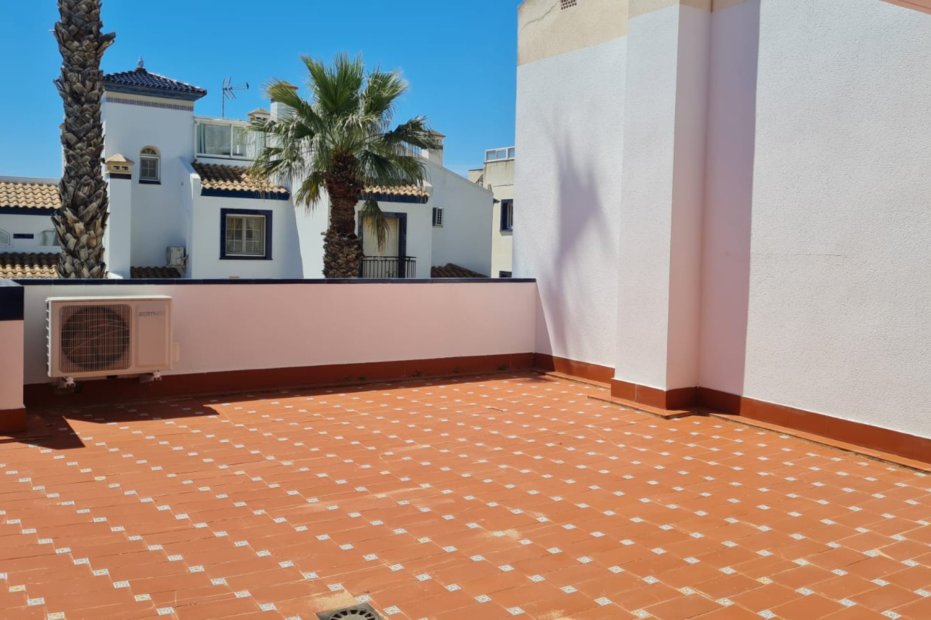 Resale - Bungalow -
Villamartín - Los Dolses