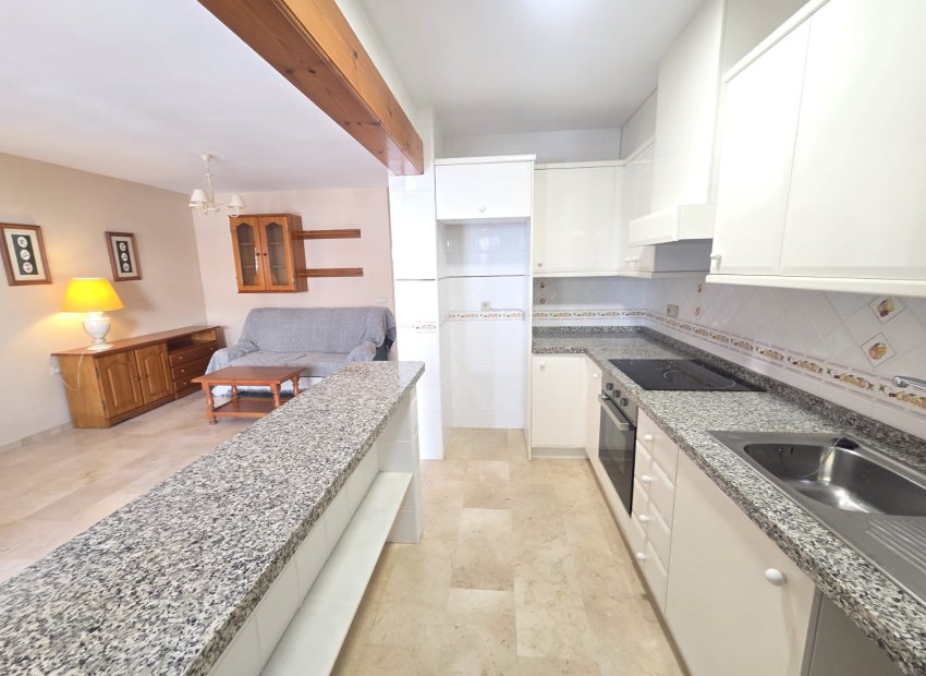Resale - Bungalow -
Villamartín - Los Dolses