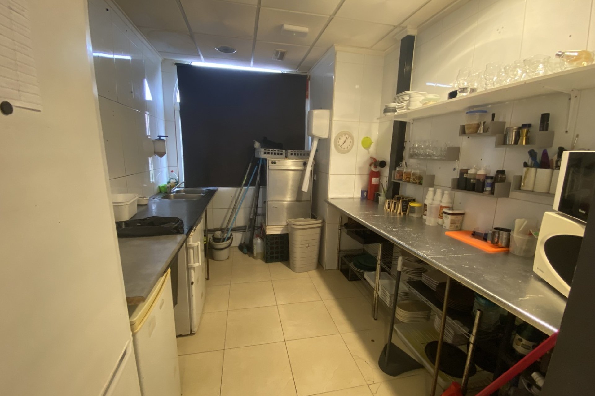 Resale - Commercial -
Algorfa - Inland