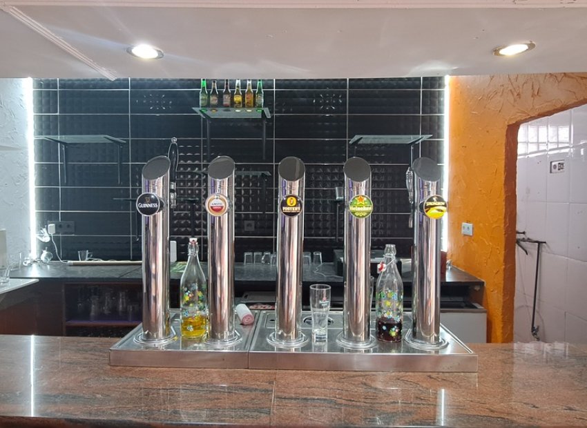 Resale - Commercial -
Los Dolses - Inland