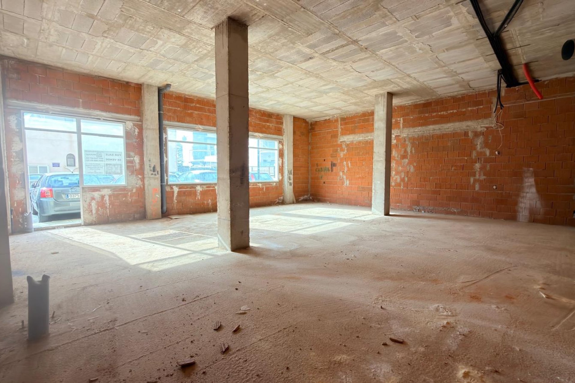 Resale - Commercial -
Orihuela Costa - Los Dolses*