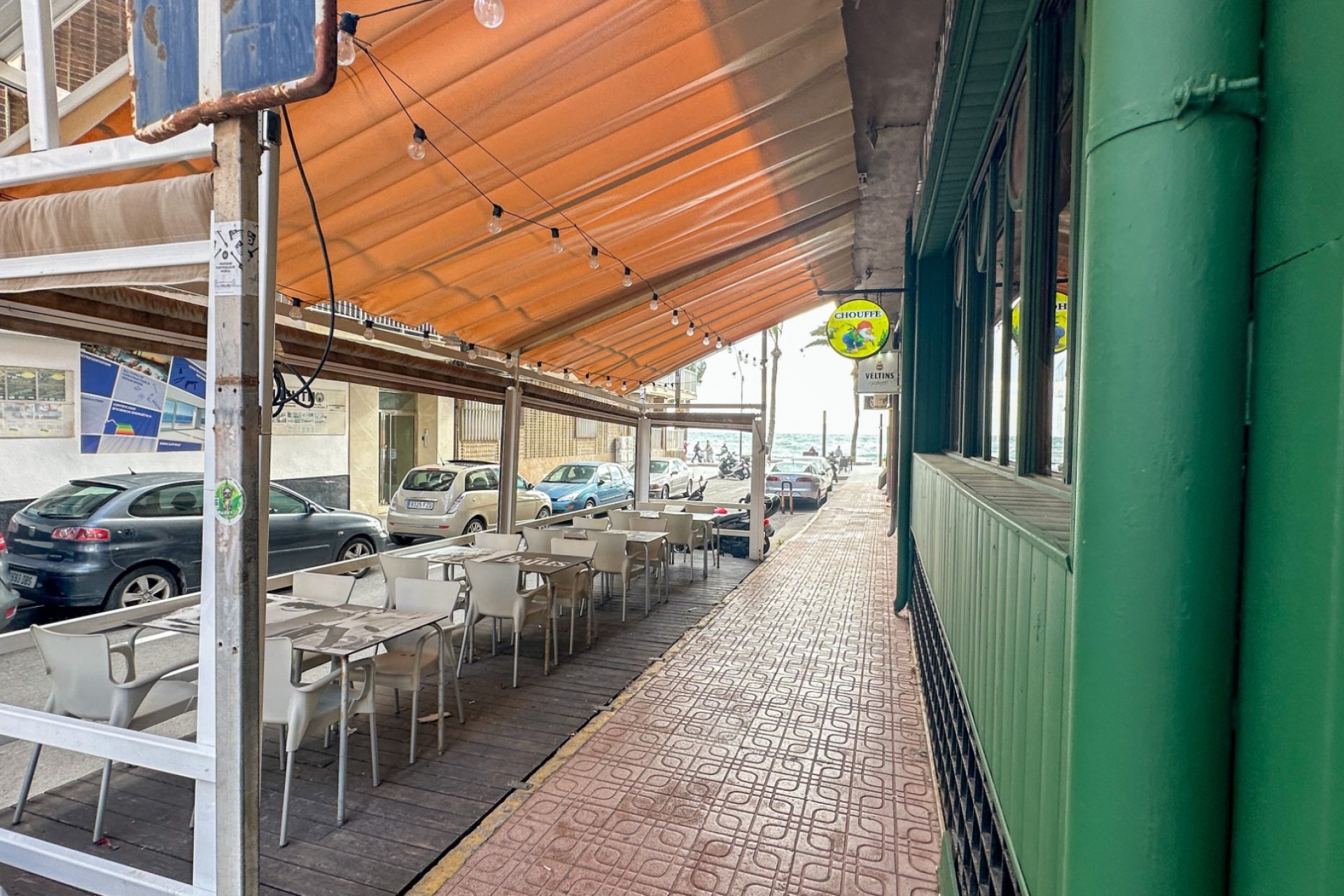 Resale - Commercial -
Torrevieja - Playa del Cura