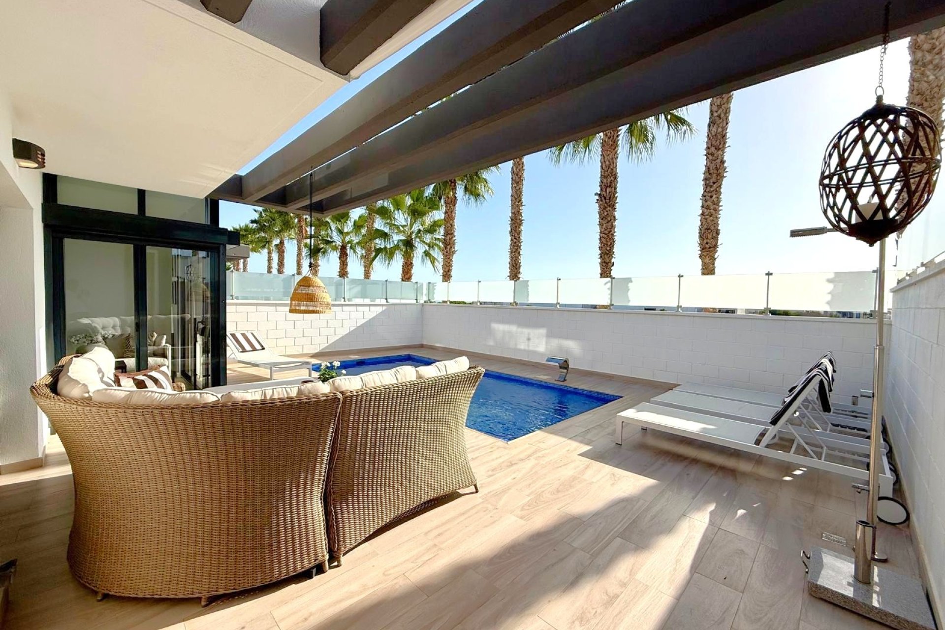 Resale - Detached Villa -
Orihuela Costa - Lomas de Cabo Roig