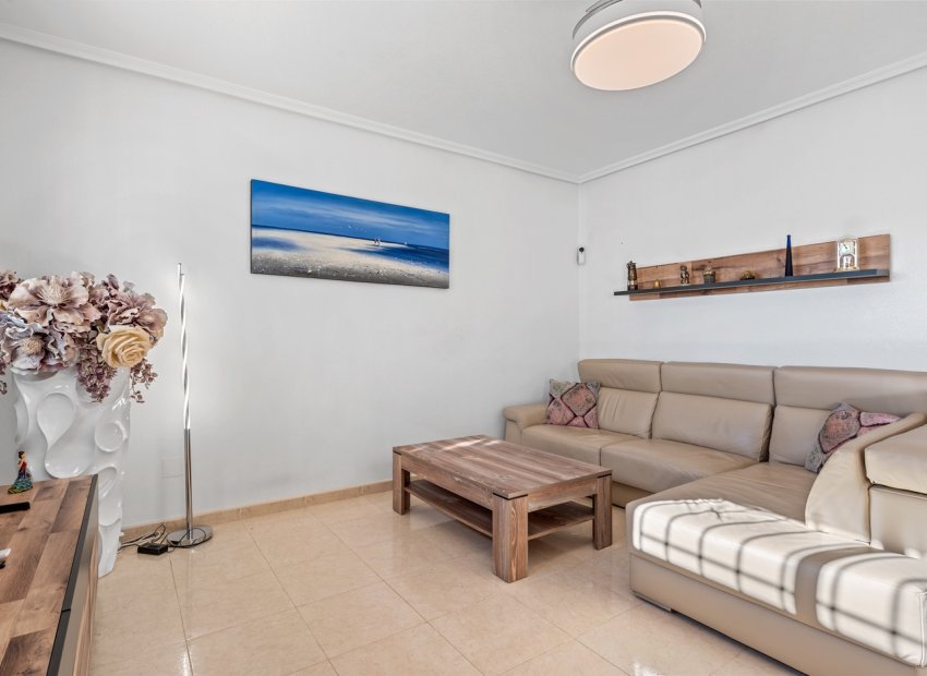 Resale - House -
San Miguel de Salinas*