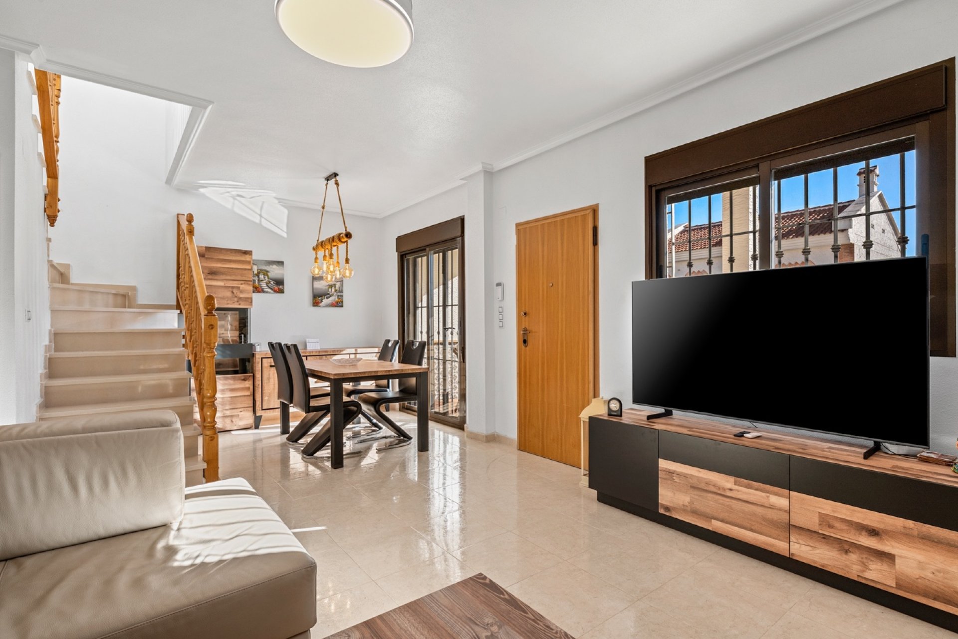 Resale - House -
San Miguel de Salinas*