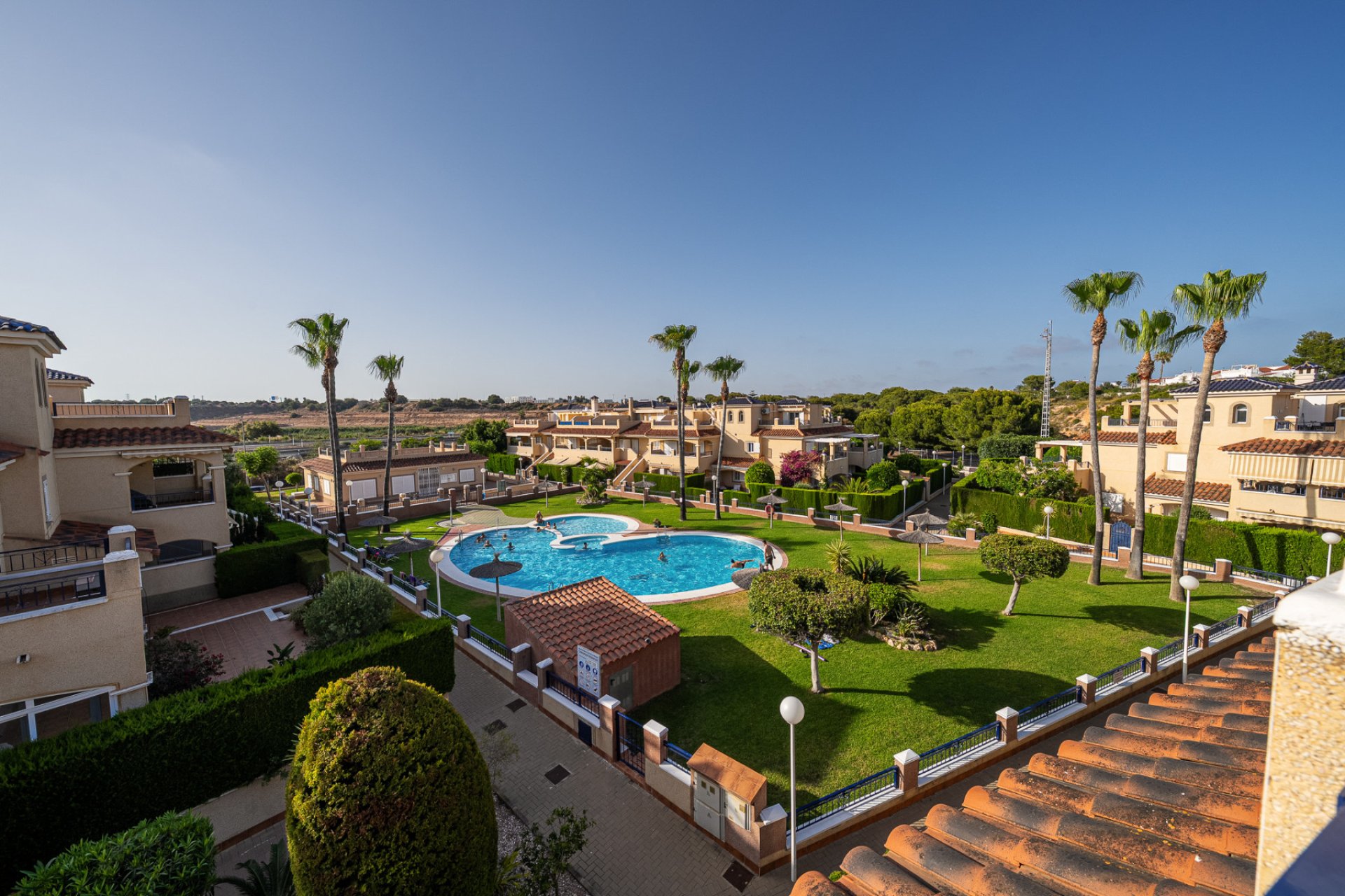 Resale - Penthouse -
Mil Palmeras - Riomar