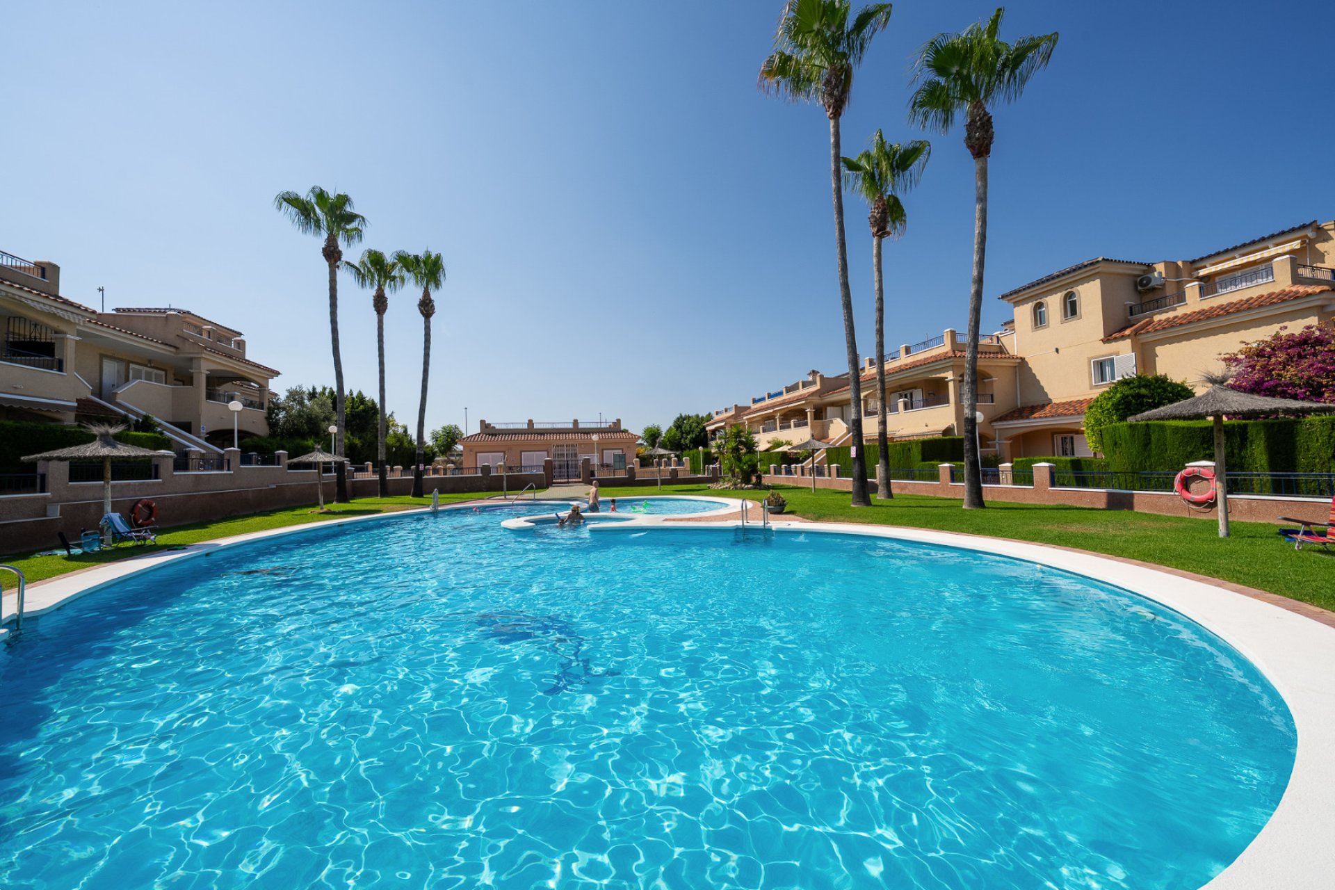 Resale - Penthouse -
Mil Palmeras - Riomar