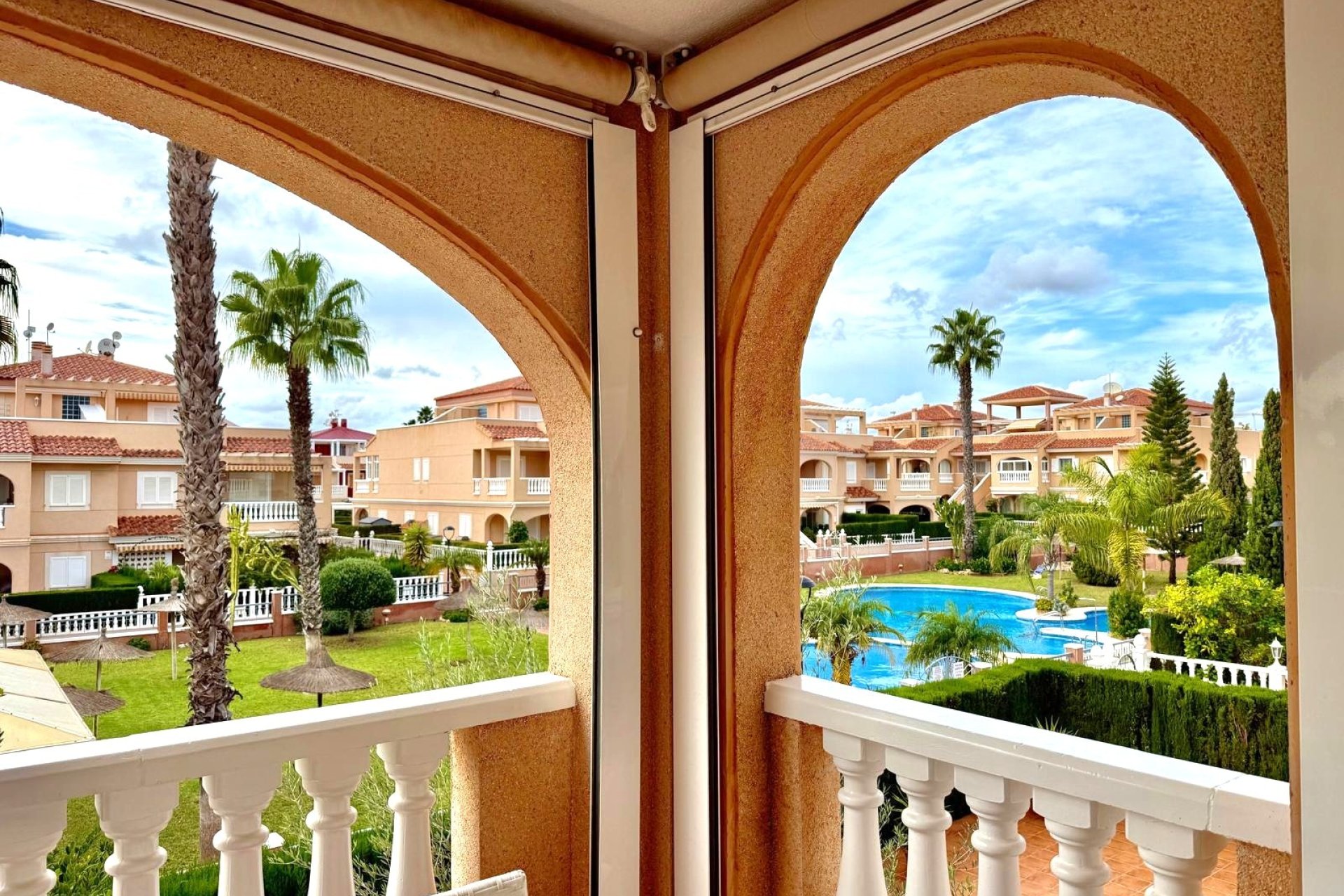 Resale - Penthouse -
Orihuela Costa - Playa Flamenca