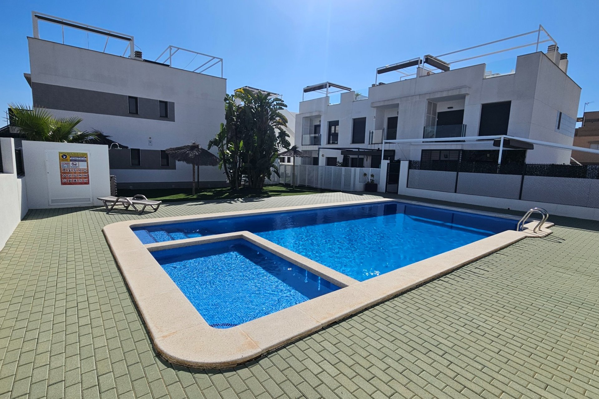 Resale - Penthouse -
Pilar de la Horadada - Costa Blanca Sur