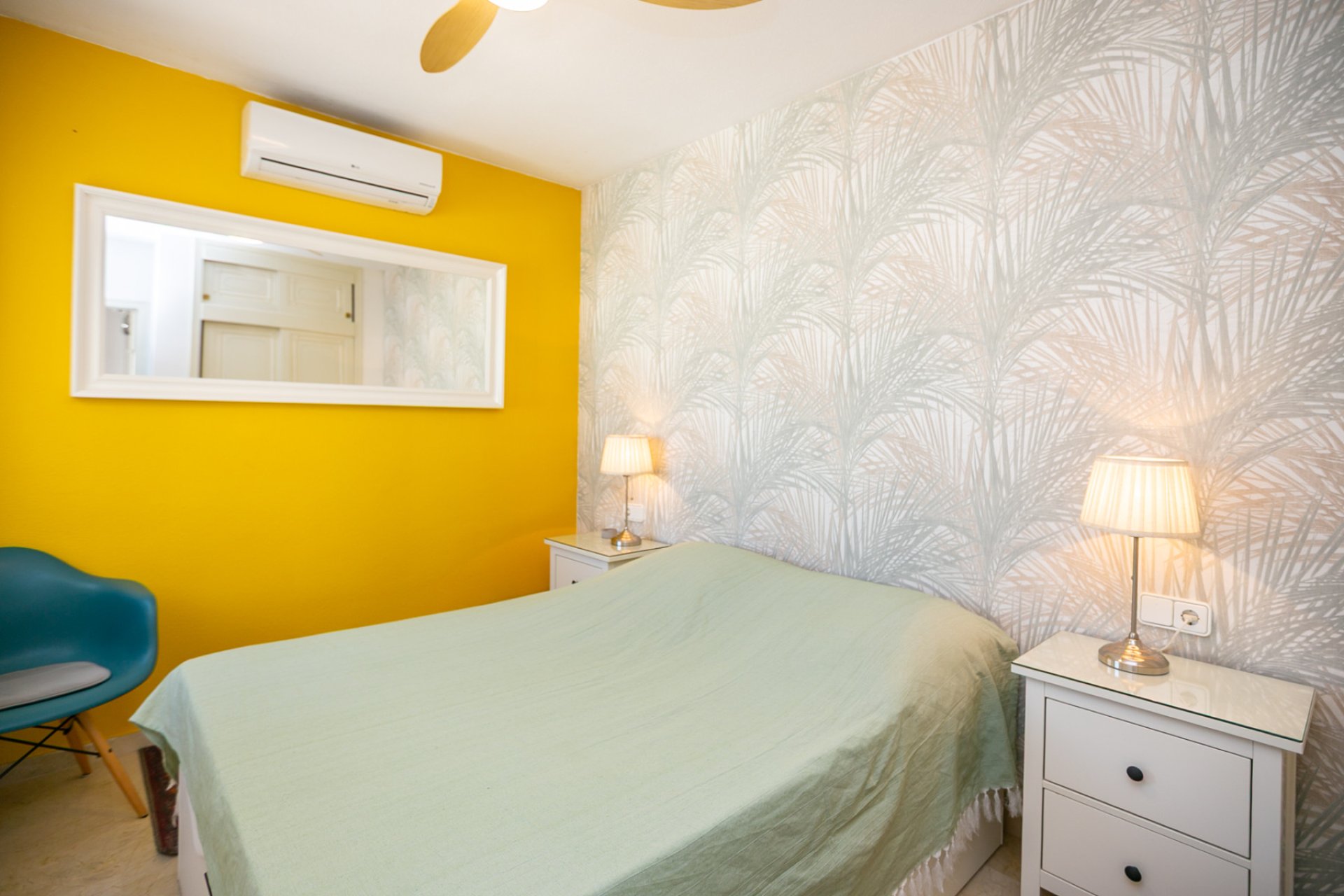 Resale - Penthouse -
Playa Flamenca