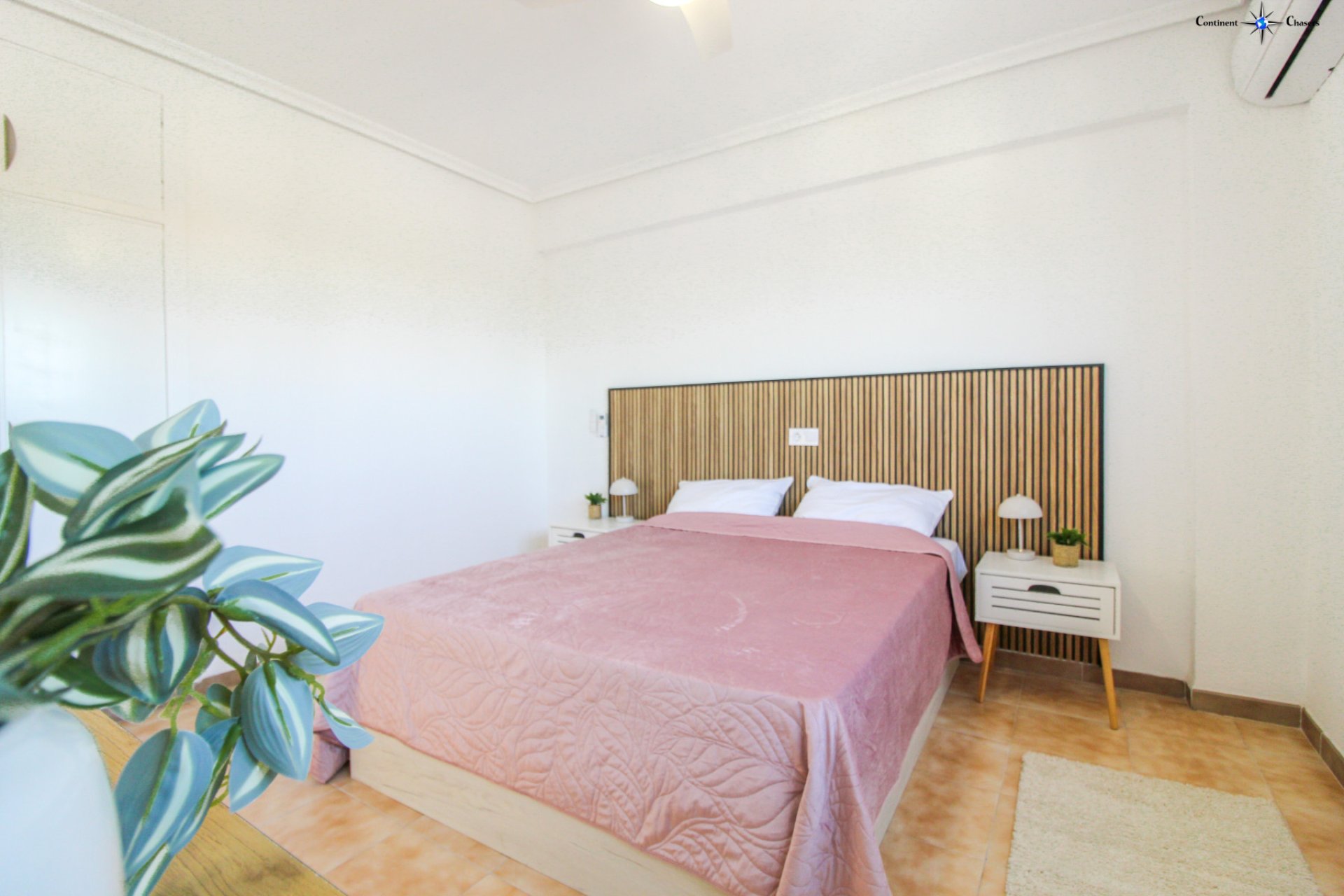 Resale - Penthouse -
Punta Prima - Beachside