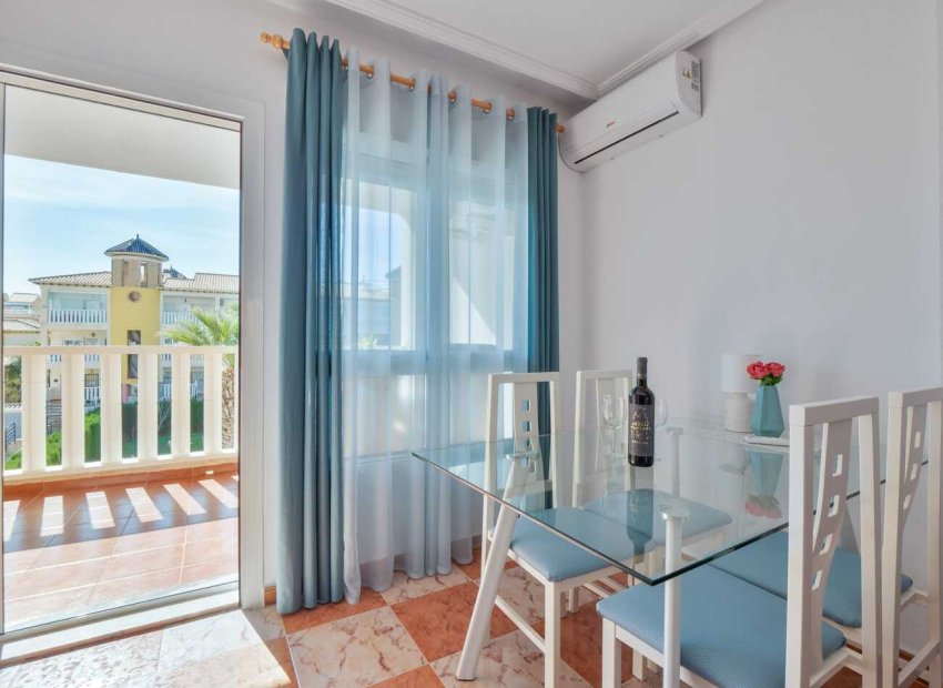 Resale - Penthouse -
Villamartín - Pinada Golf 1