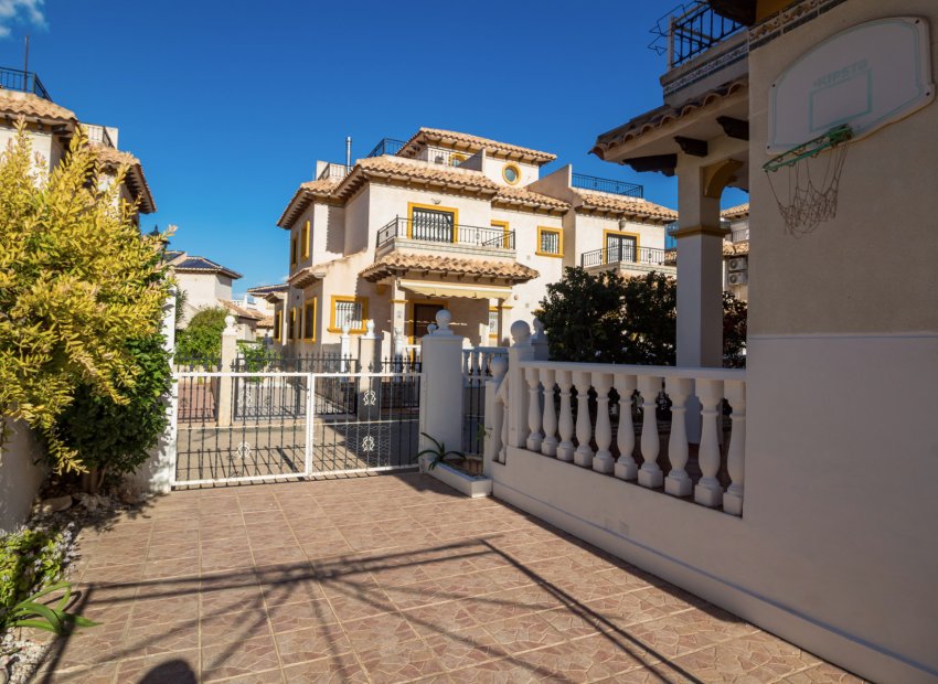 Resale - Quad House -
La Zenia - Villas San Jose