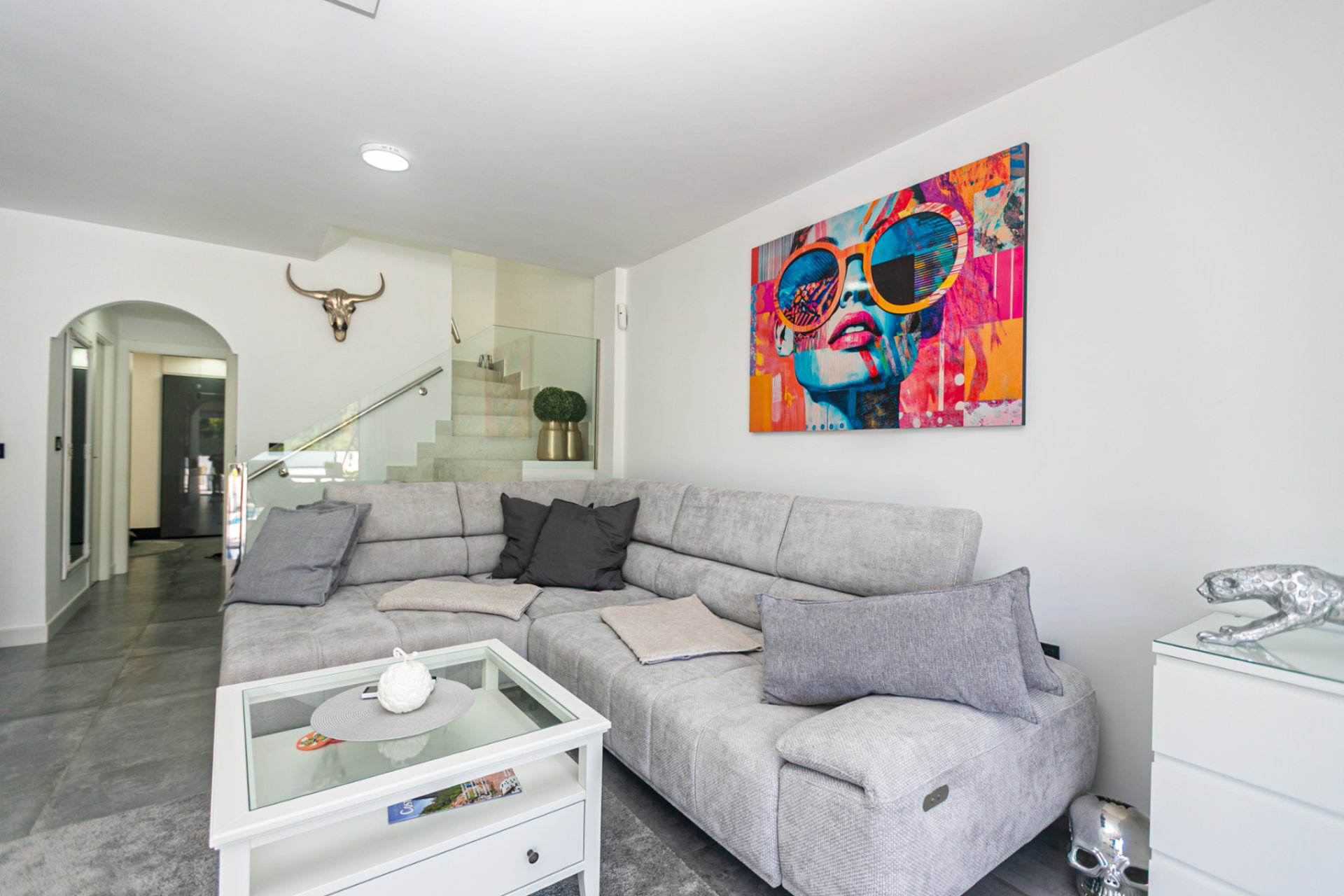 Resale - Quad House -
Mil Palmeras - Riomar