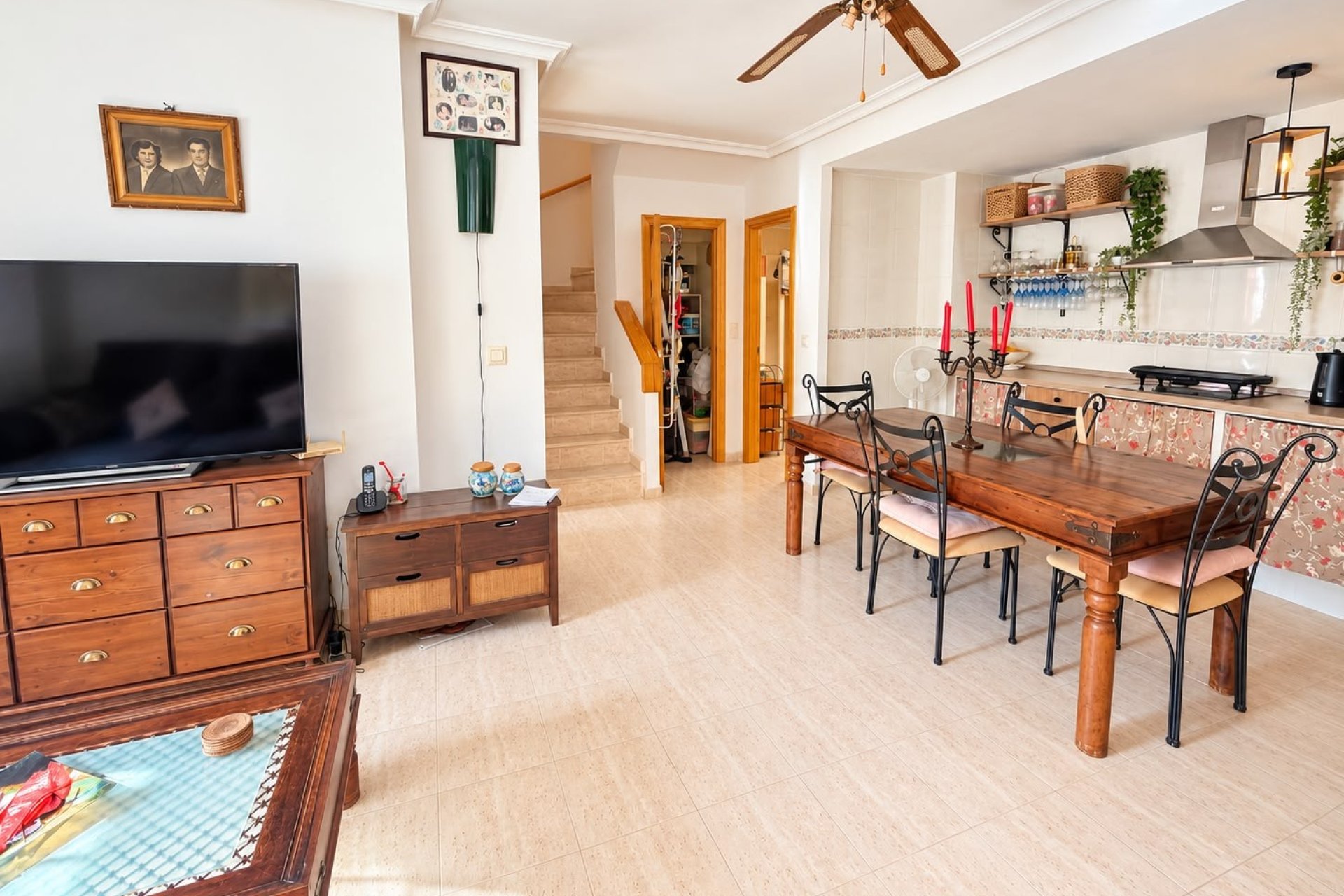 Resale - Semi - Detached Villa -
Alicante - La Florida