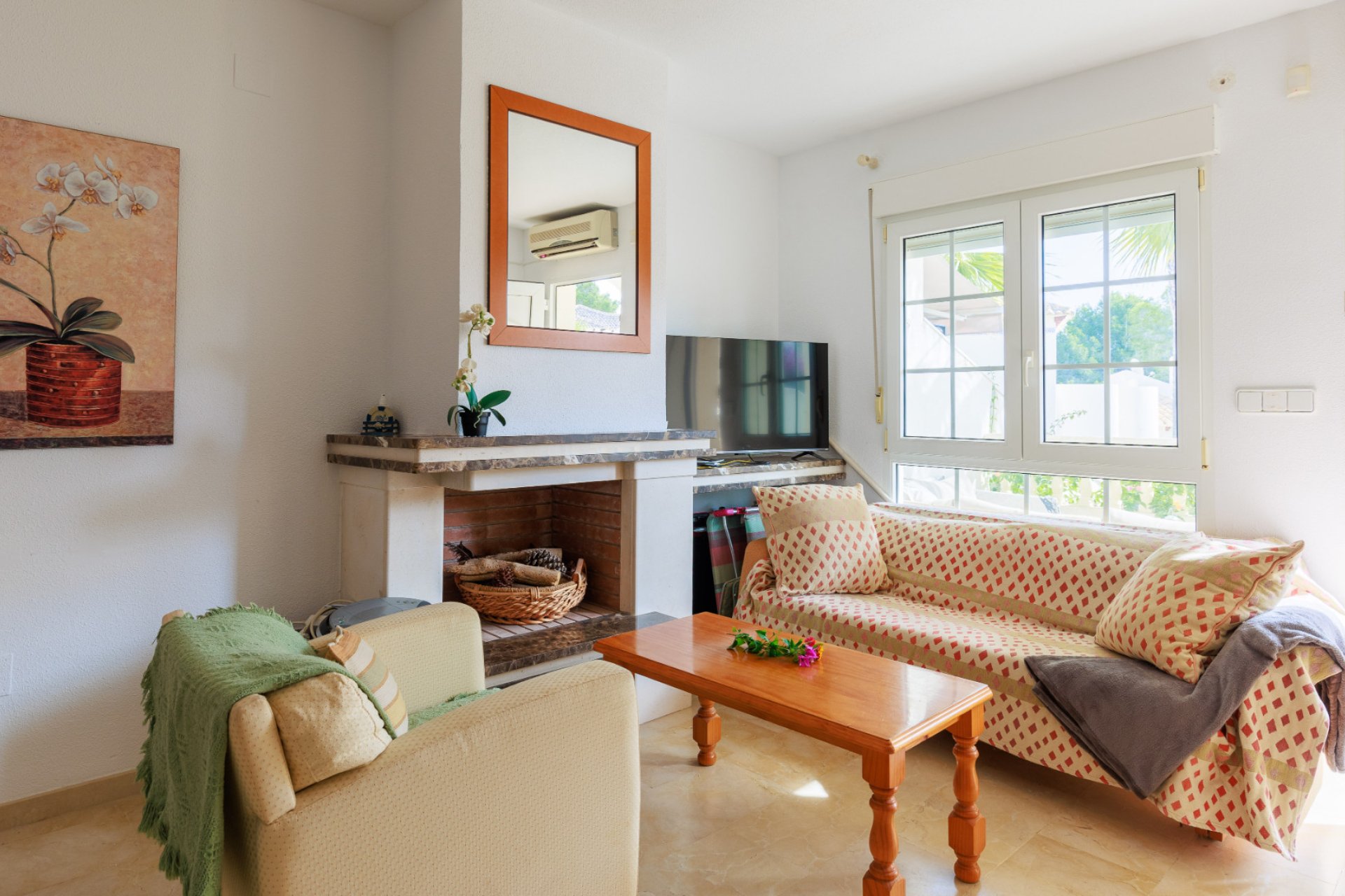 Resale - Semi - Detached Villa -
Las Ramblas