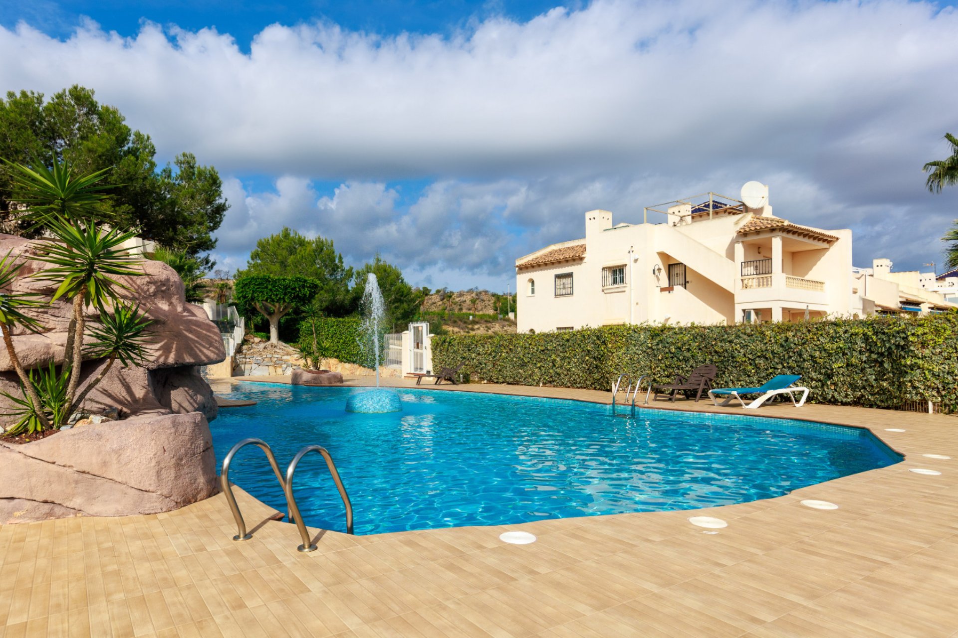 Resale - Semi - Detached Villa -
Las Ramblas