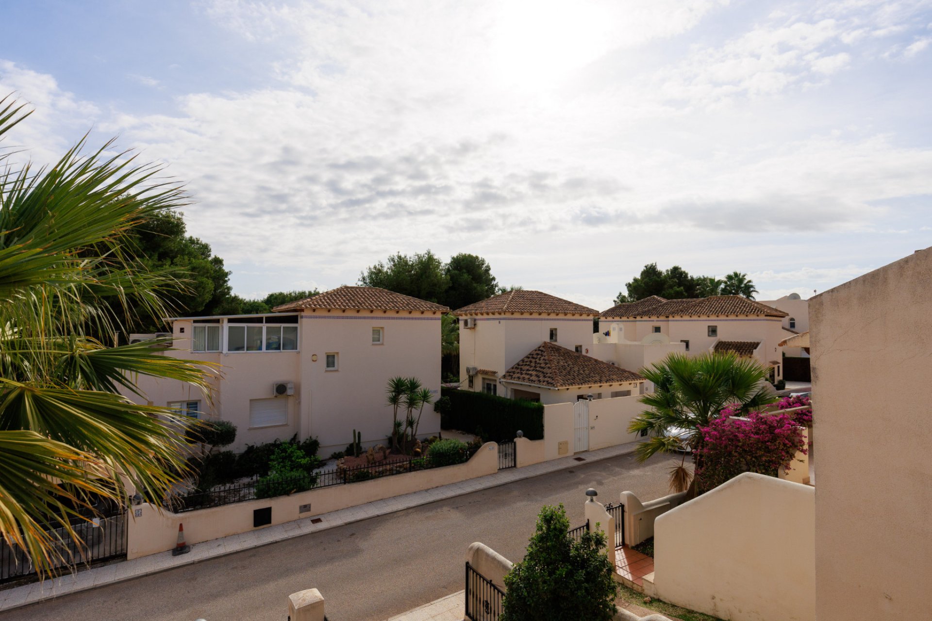 Resale - Semi - Detached Villa -
Las Ramblas