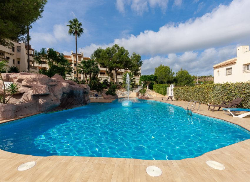 Resale - Semi - Detached Villa -
Las Ramblas