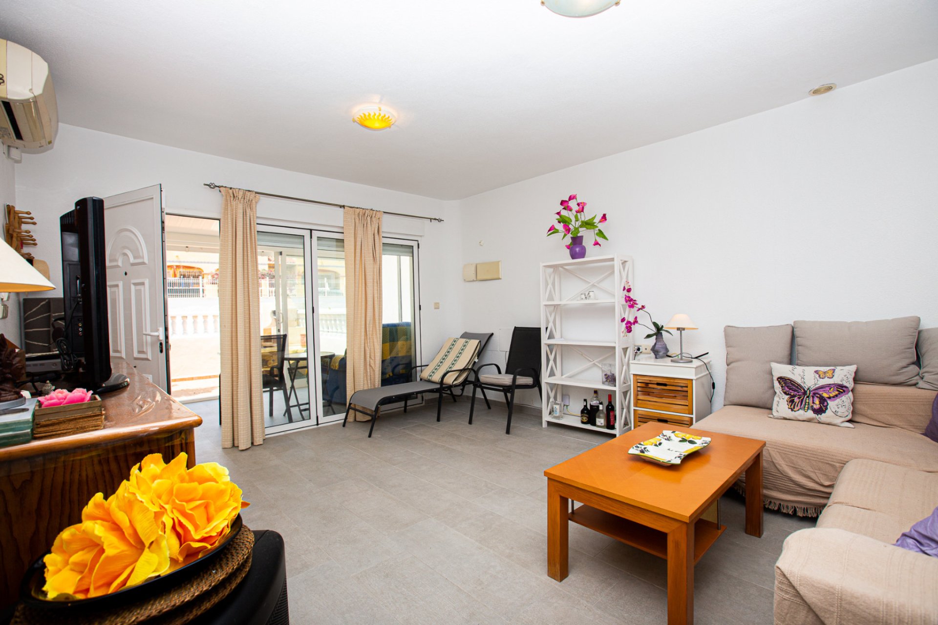 Resale - Townhouse -
La Zenia