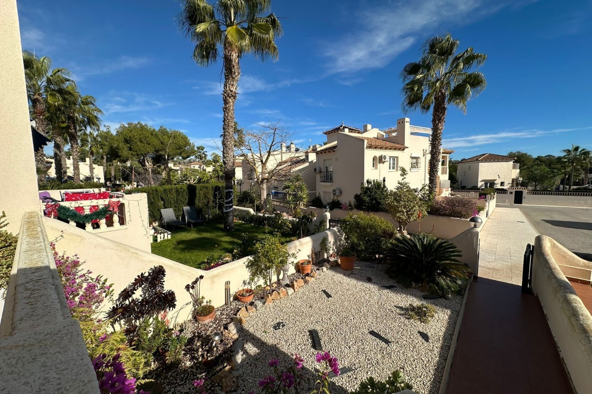 Resale - Townhouse -
Las Ramblas