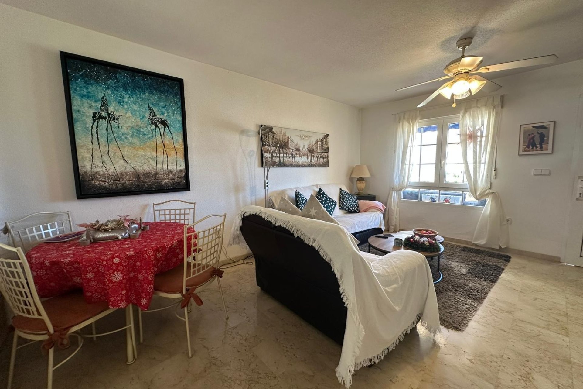 Resale - Townhouse -
Las Ramblas