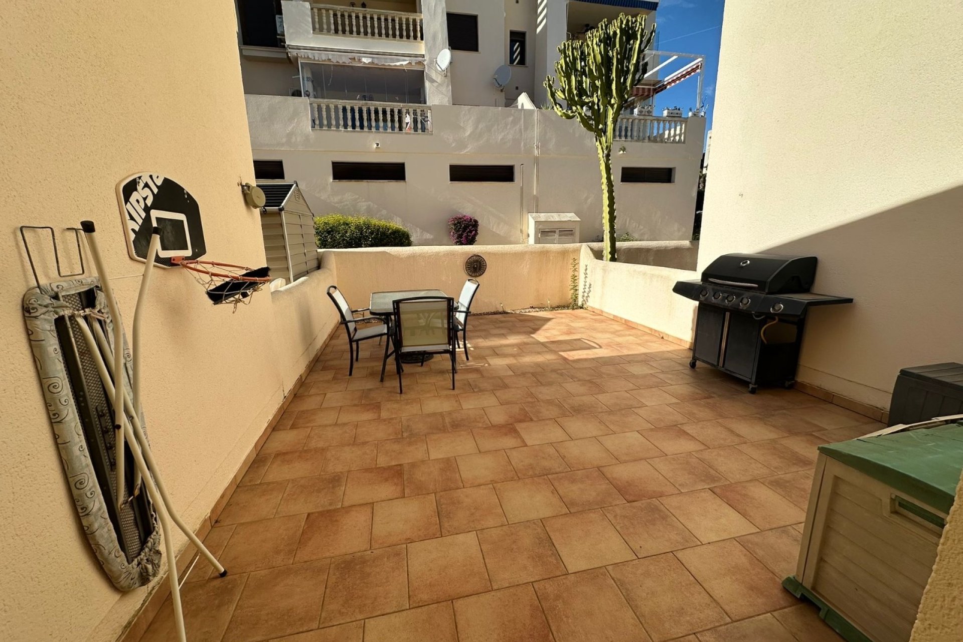 Resale - Townhouse -
Las Ramblas