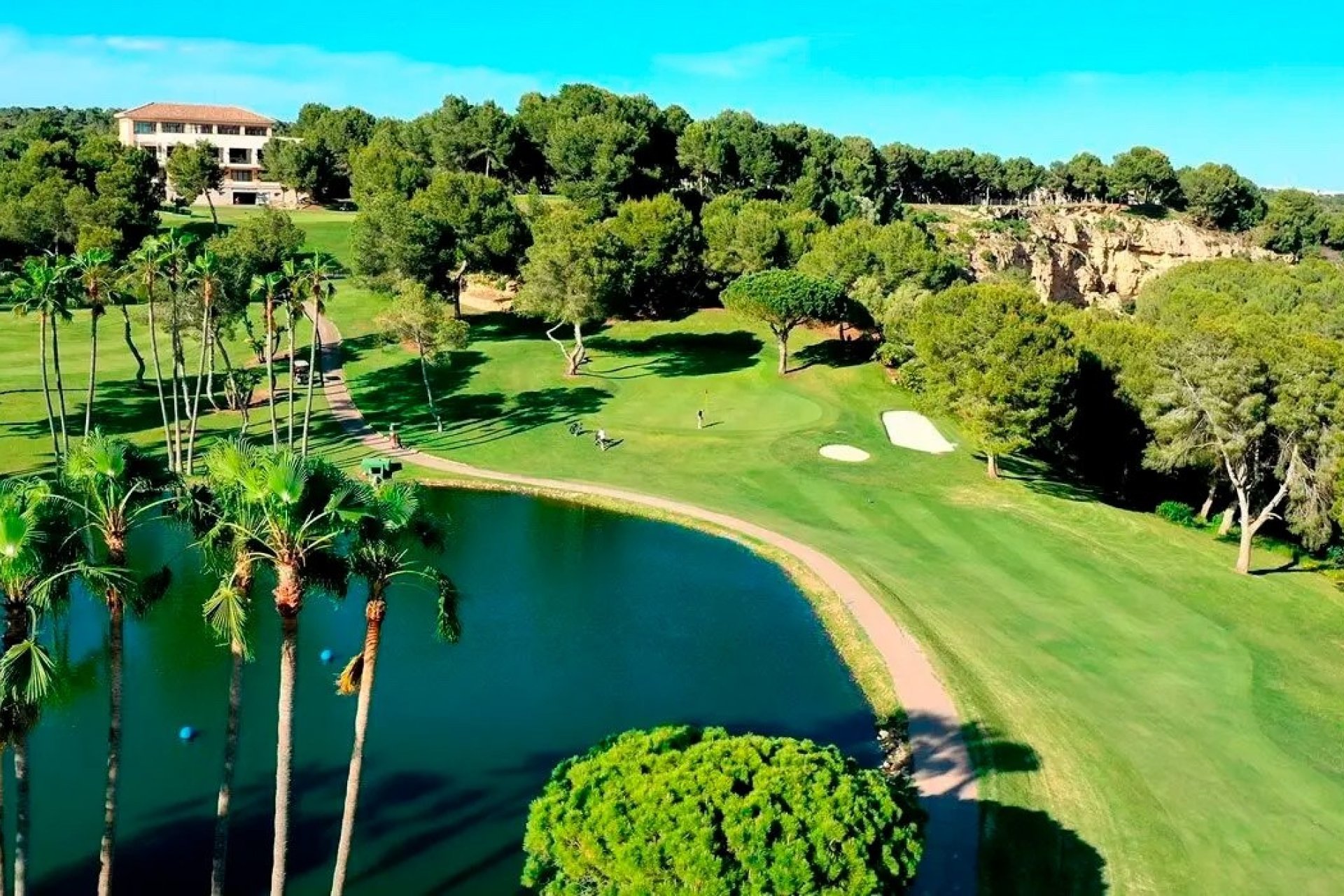 Resale - Townhouse -
Las Ramblas