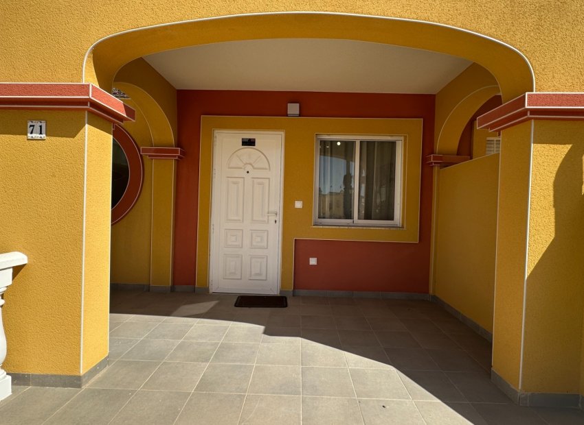 Resale - Townhouse -
Orihuela Costa - Cabo Roig