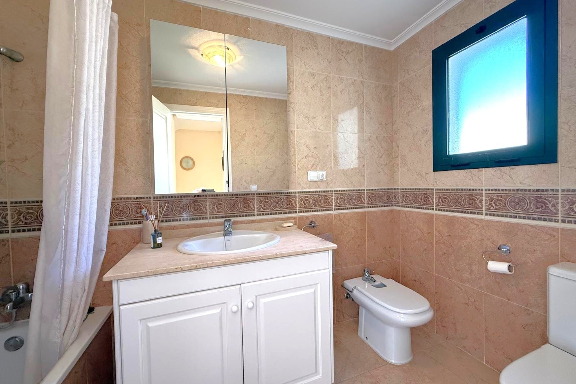 Resale - Townhouse -
Orihuela Costa - Campoamor