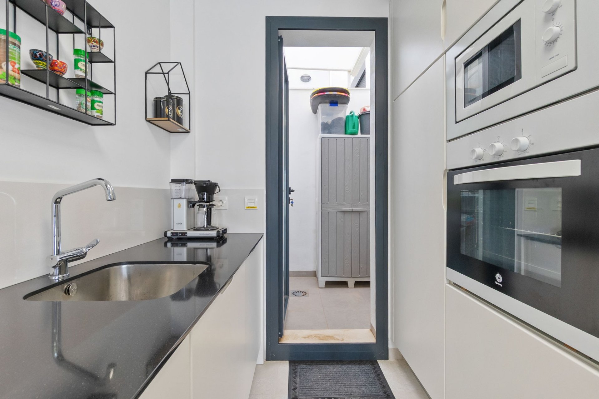 Resale - Townhouse -
Orihuela Costa - Villamartin