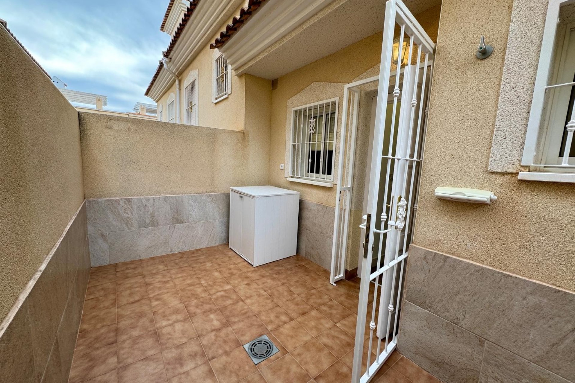 Resale - Townhouse -
Orihuela Costa - Villamartin